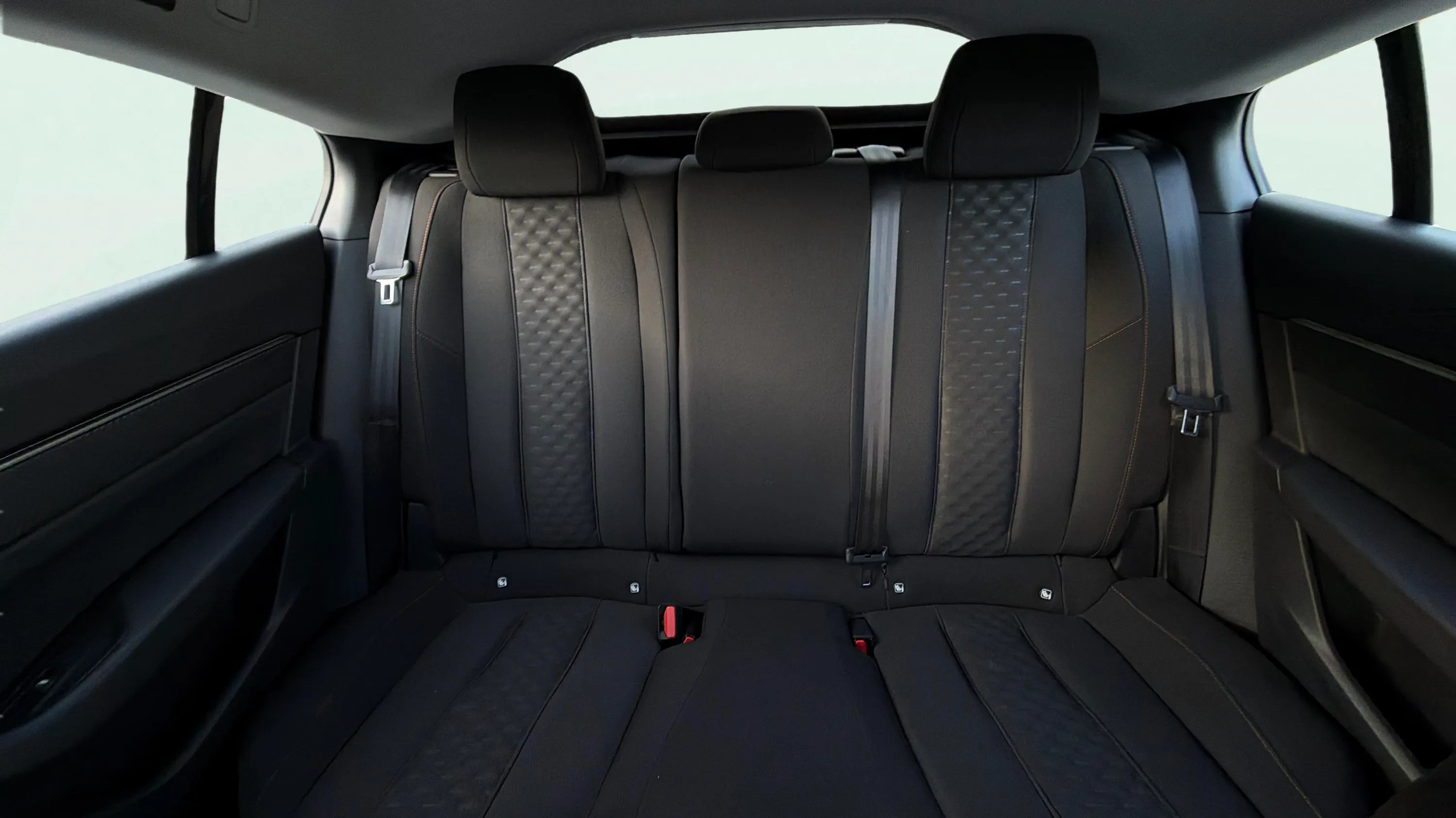 Peugeot 508 Active Pack BlueHDi 130 EAT8 - foto 26