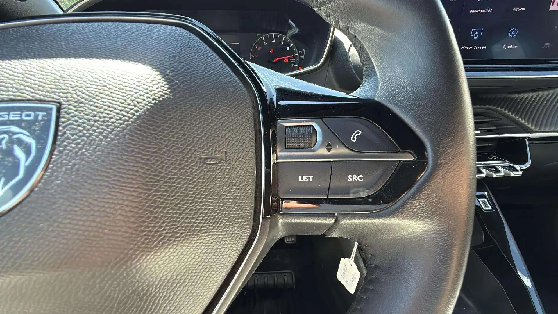 Peugeot 2008 Active Pack PureTech 100 - foto 16