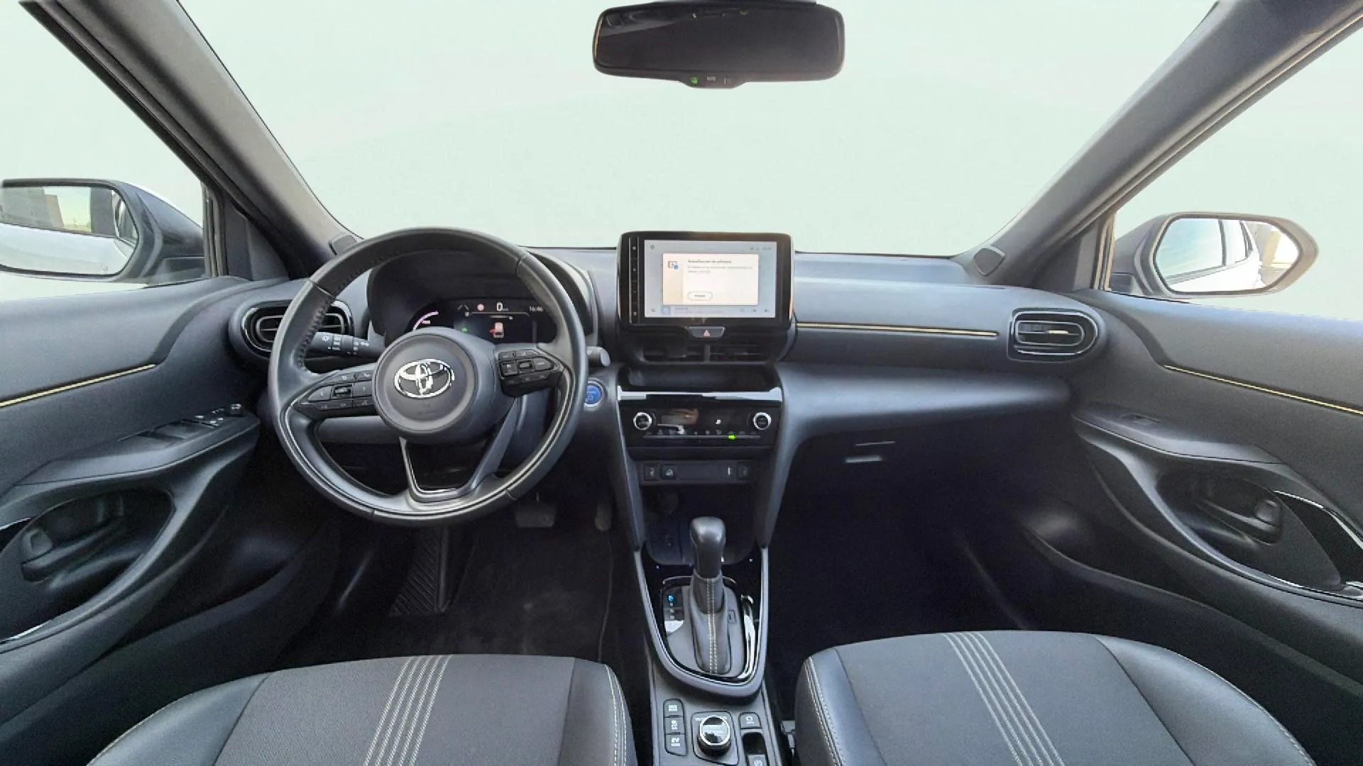 Toyota Yaris Cross 1.5 120H Adventure - foto 10