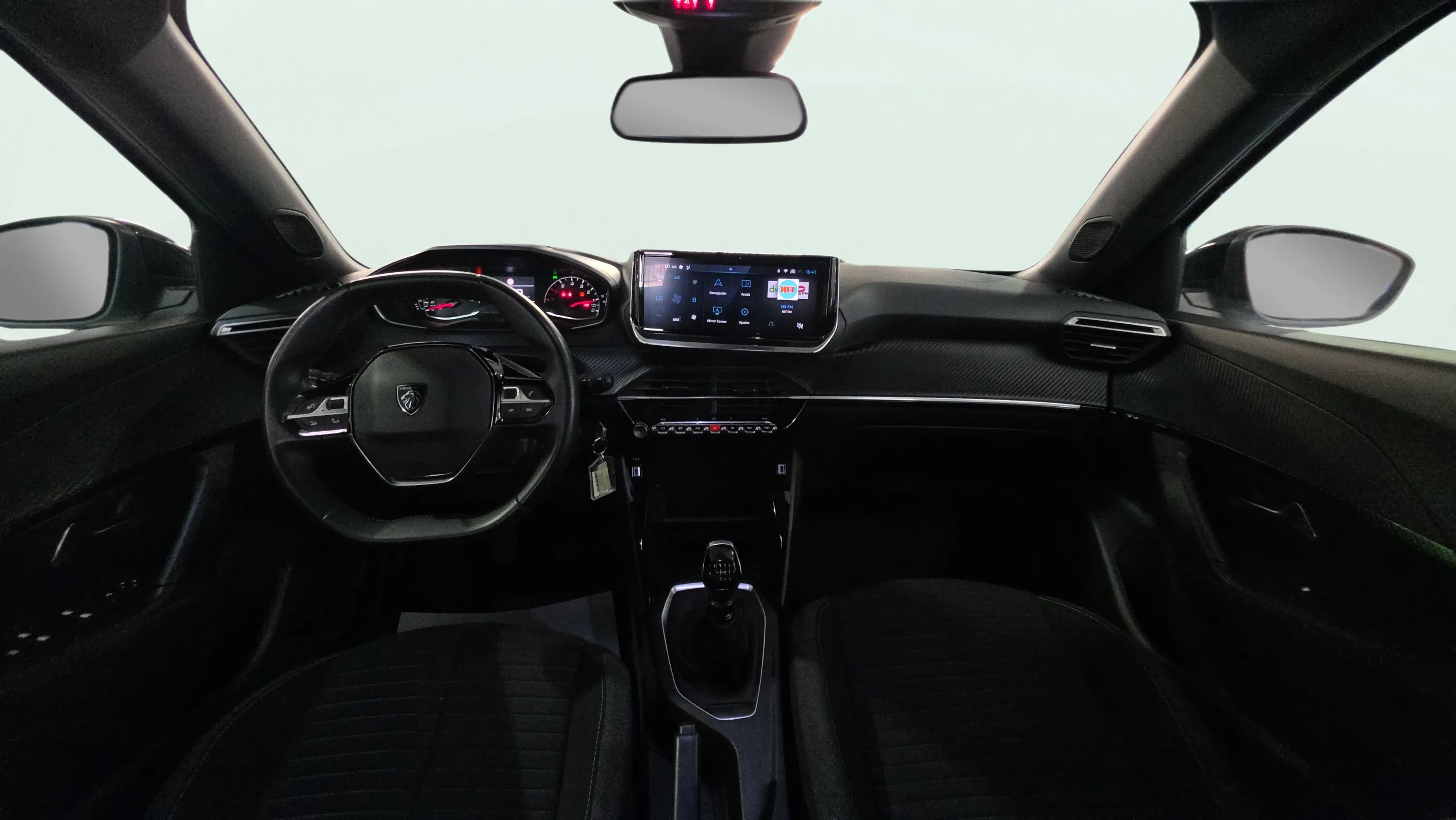 Peugeot 2008 Allure Pack PureTech 130 EAT8 - foto 10