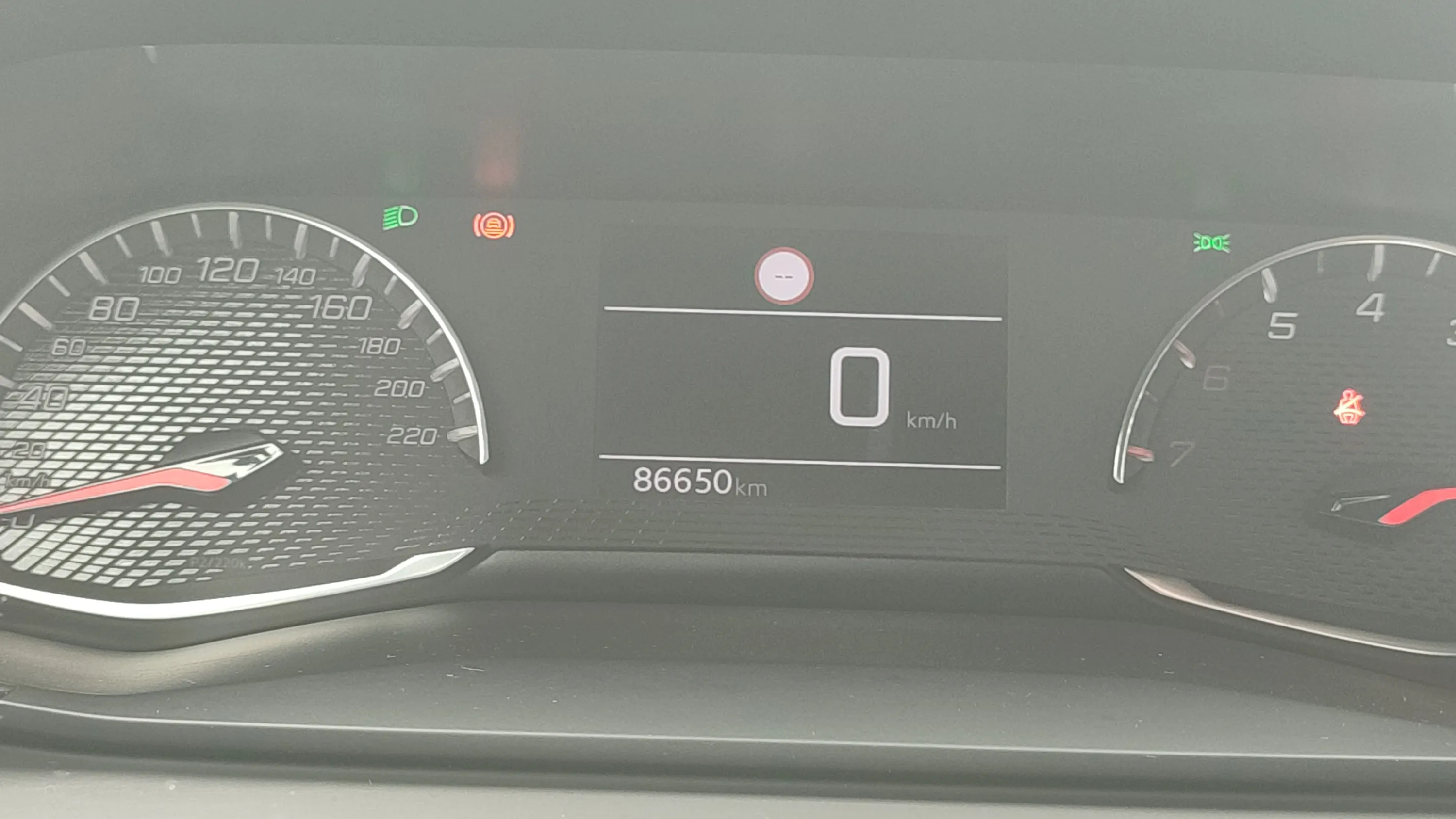 Peugeot 2008 Active Pack PureTech 100 - foto 14