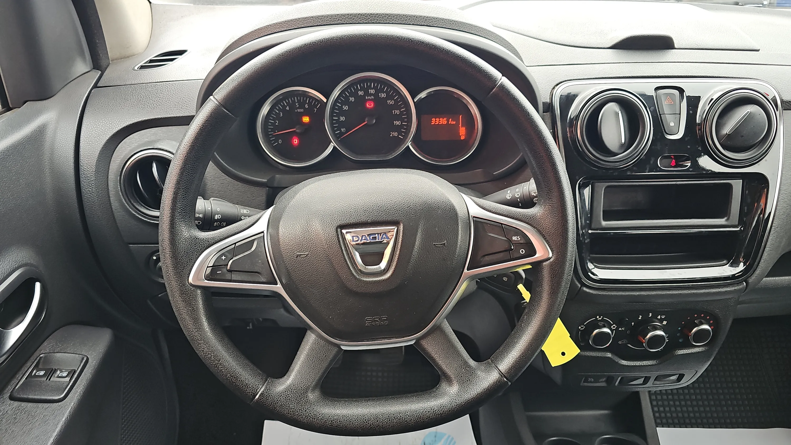 Dacia Lodgy Comfort Blue dCi 5 plazas 18 - foto 11