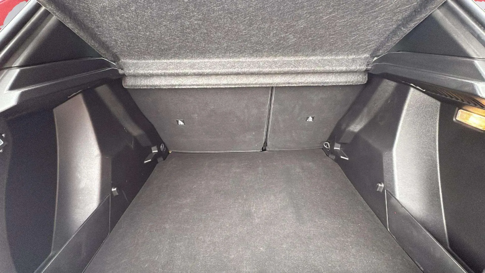 Peugeot 2008 Active Pack PureTech 100 - foto 12