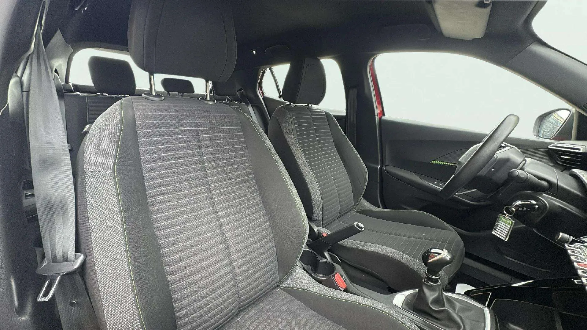 Peugeot 2008 Active Pack PureTech 100 - foto 10