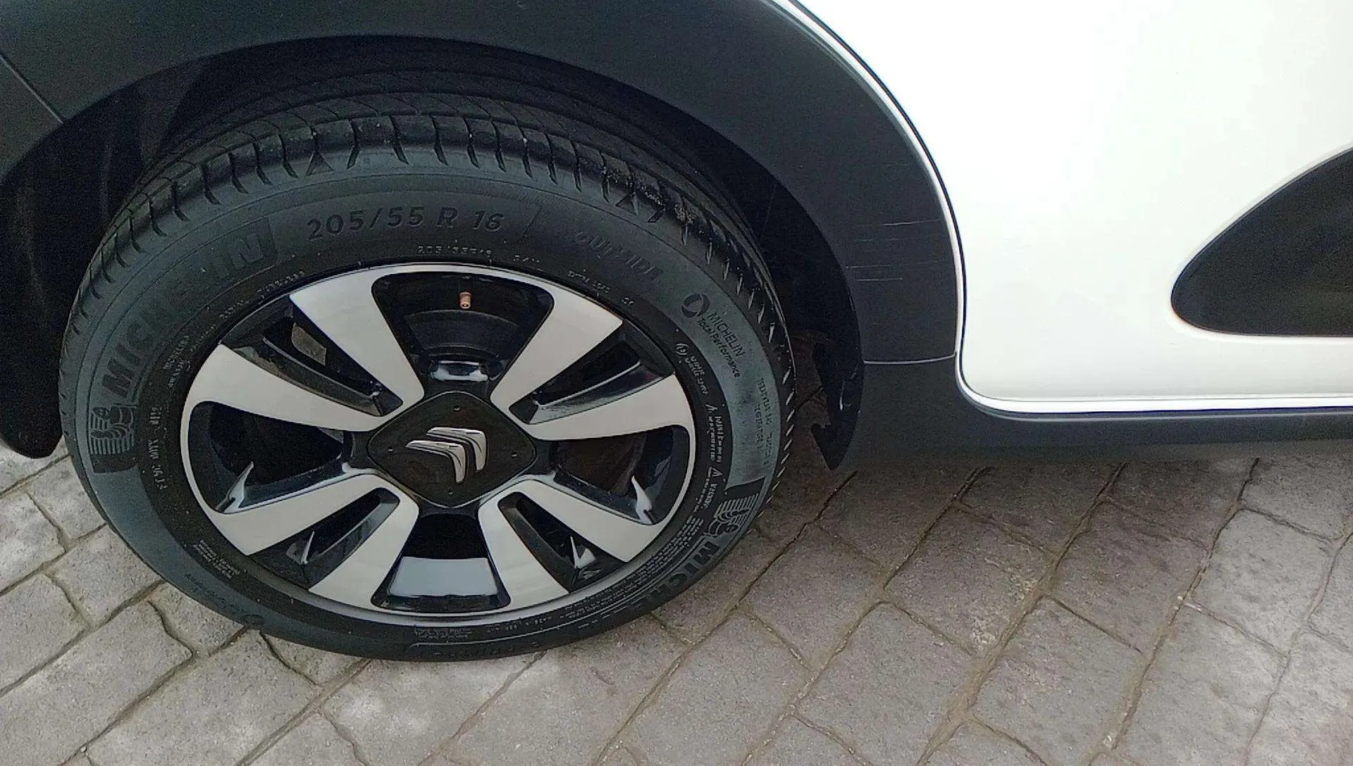 Citroën C3 PureTech C-Series - foto 17