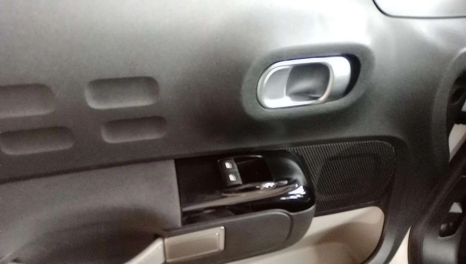 Citroën C3 PureTech C-Series - foto 12