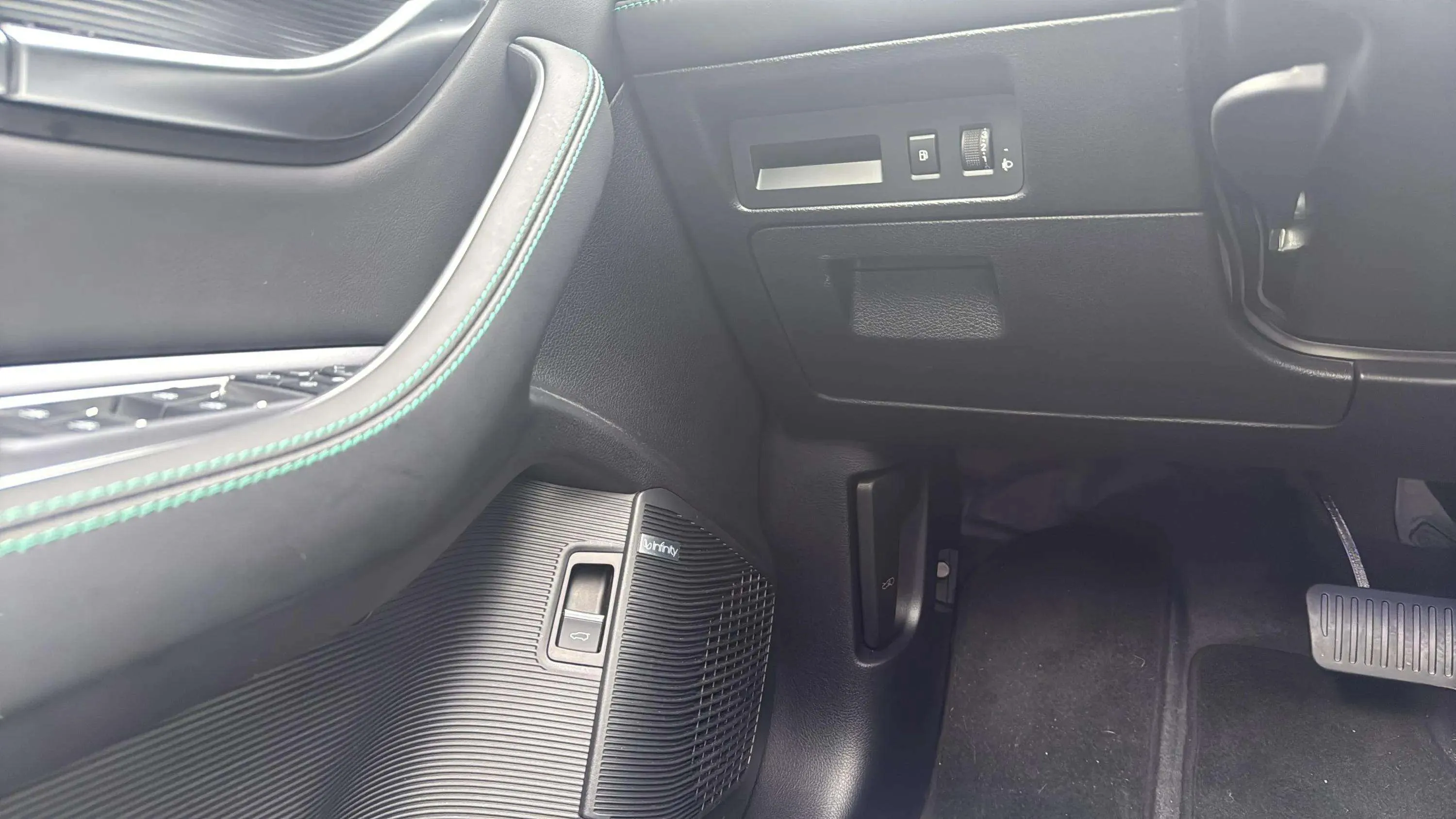 BYD Seal U Design - foto 15