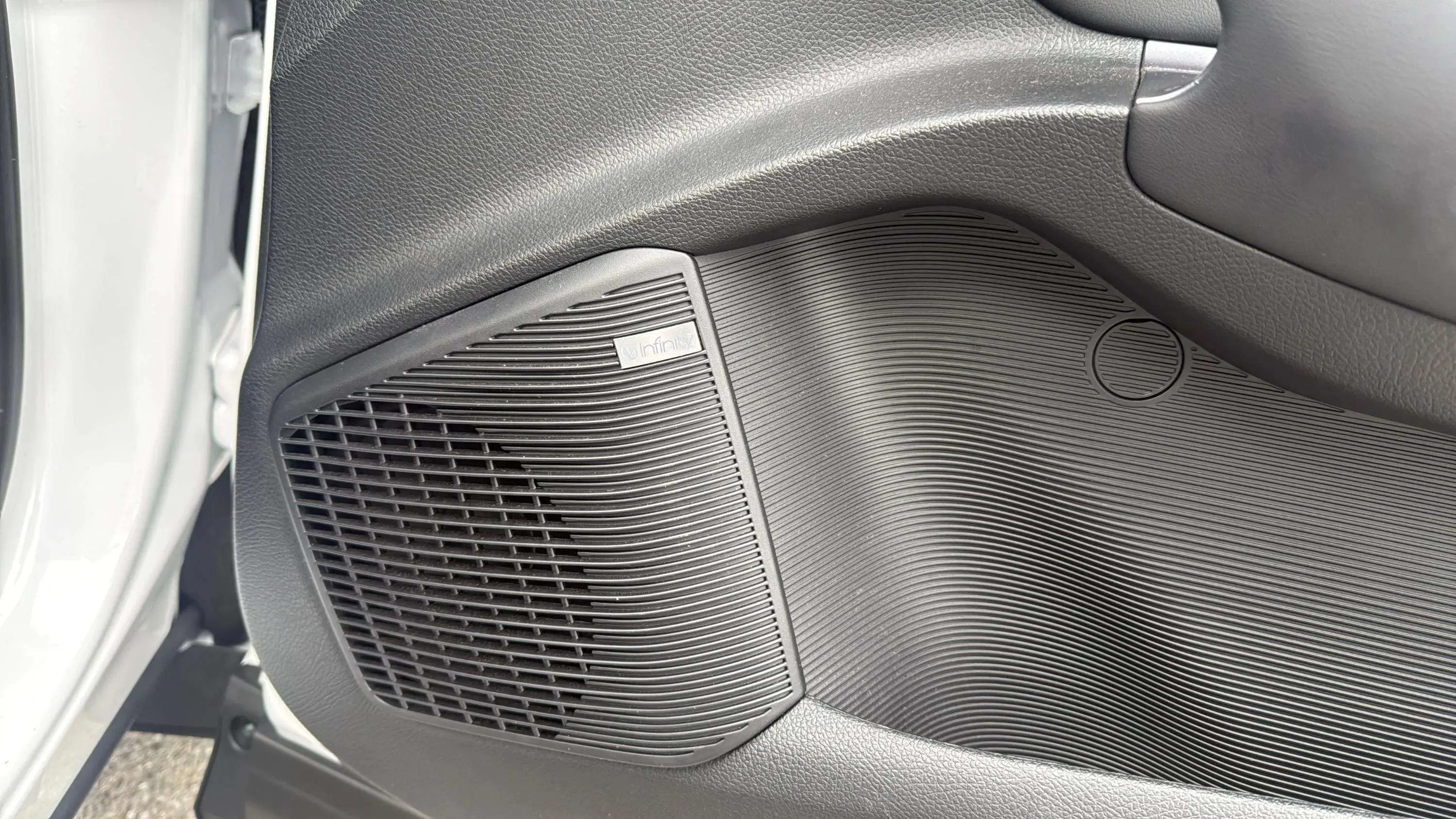 BYD Seal U Design - foto 28