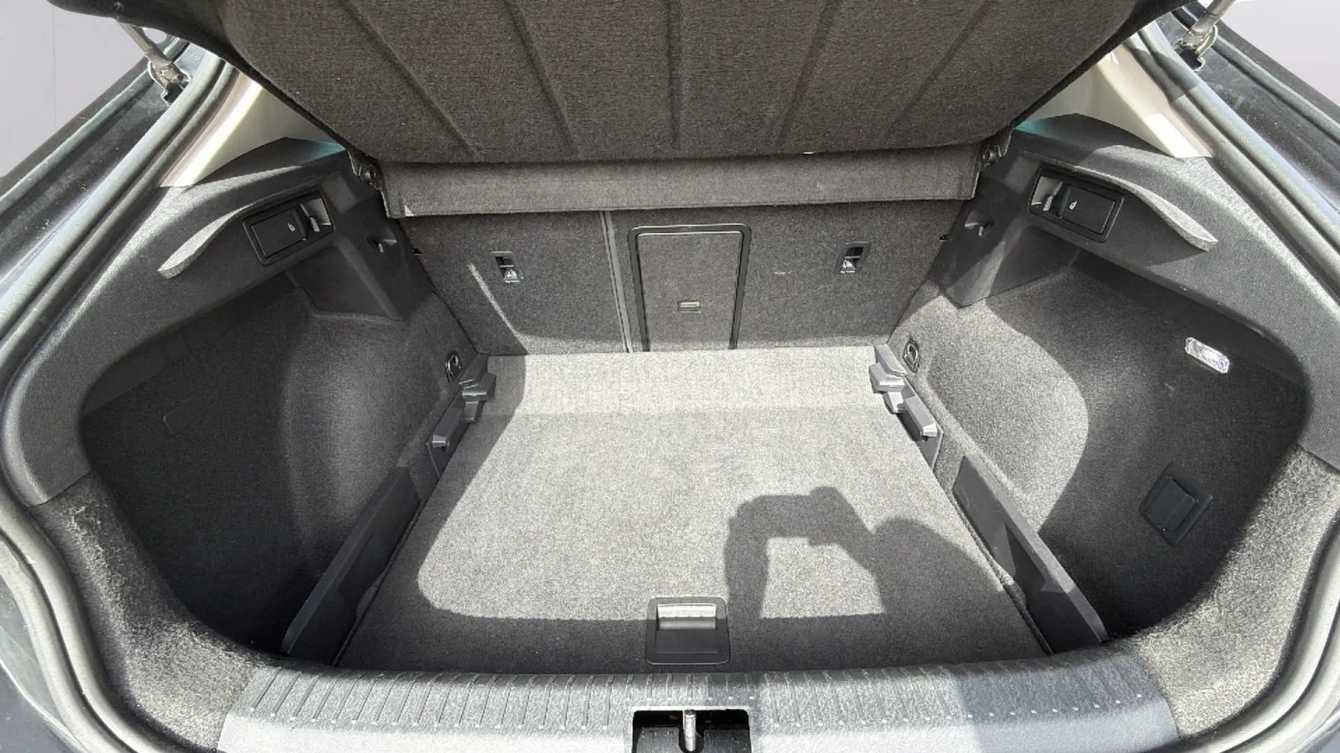 Cupra Formentor 1.5 TSI DSG - foto 9