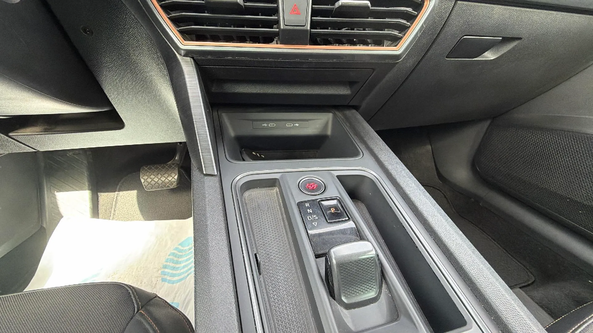 Cupra Formentor 1.5 TSI DSG - foto 21
