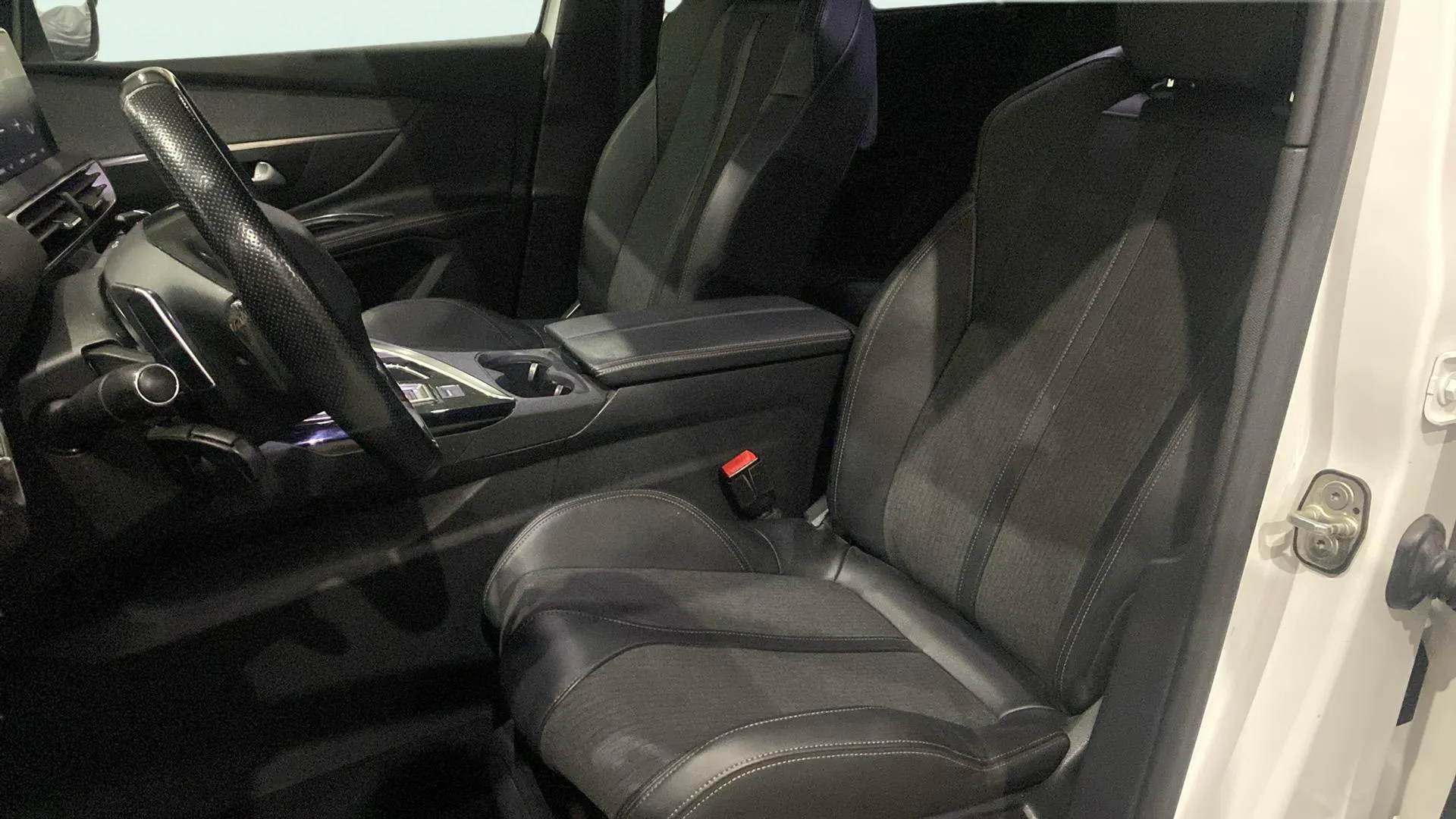 Peugeot 5008 GT-Line BlueHDi EAT8 - foto 13