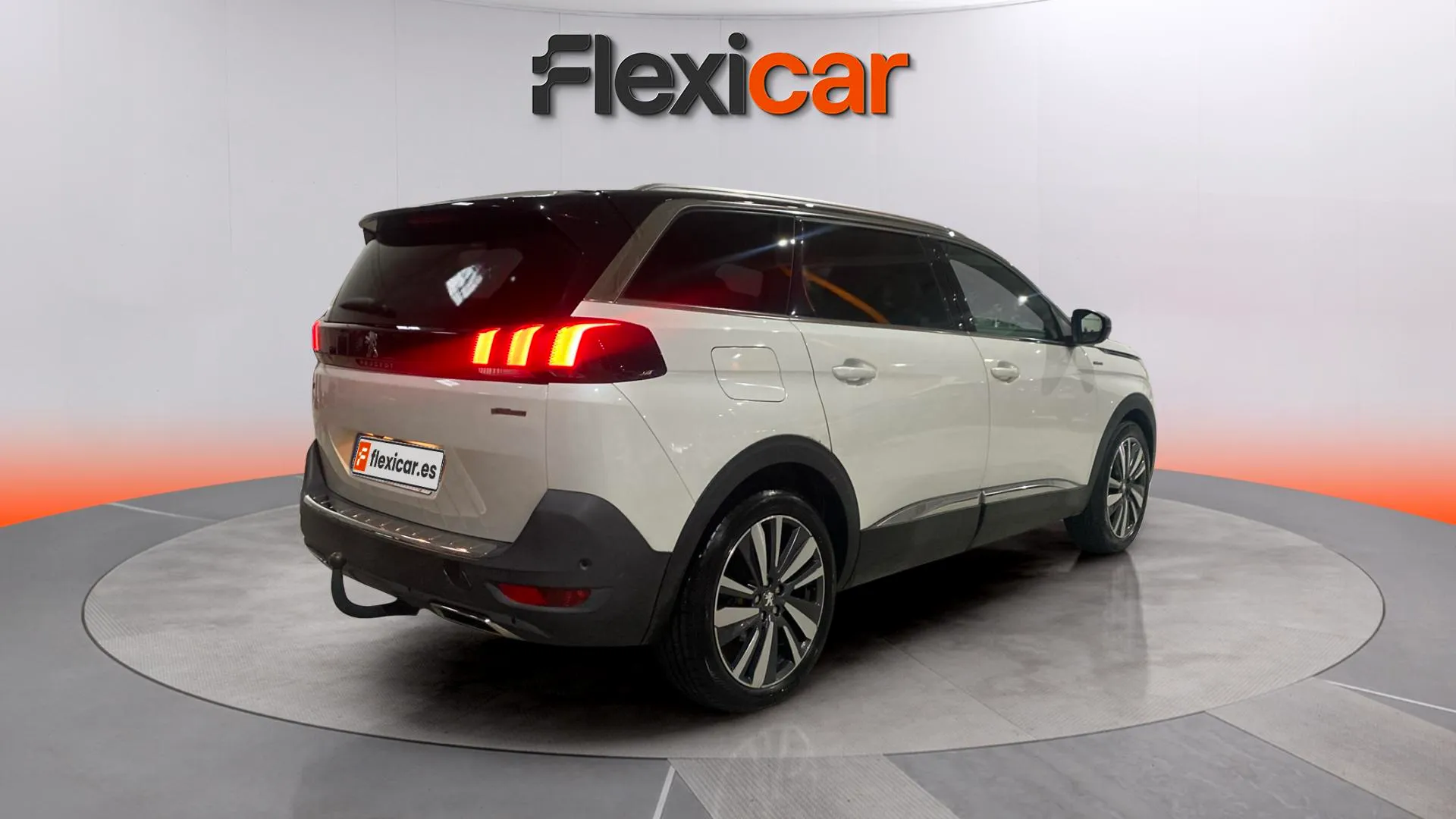 Peugeot 5008 GT-Line BlueHDi EAT8 - foto 6