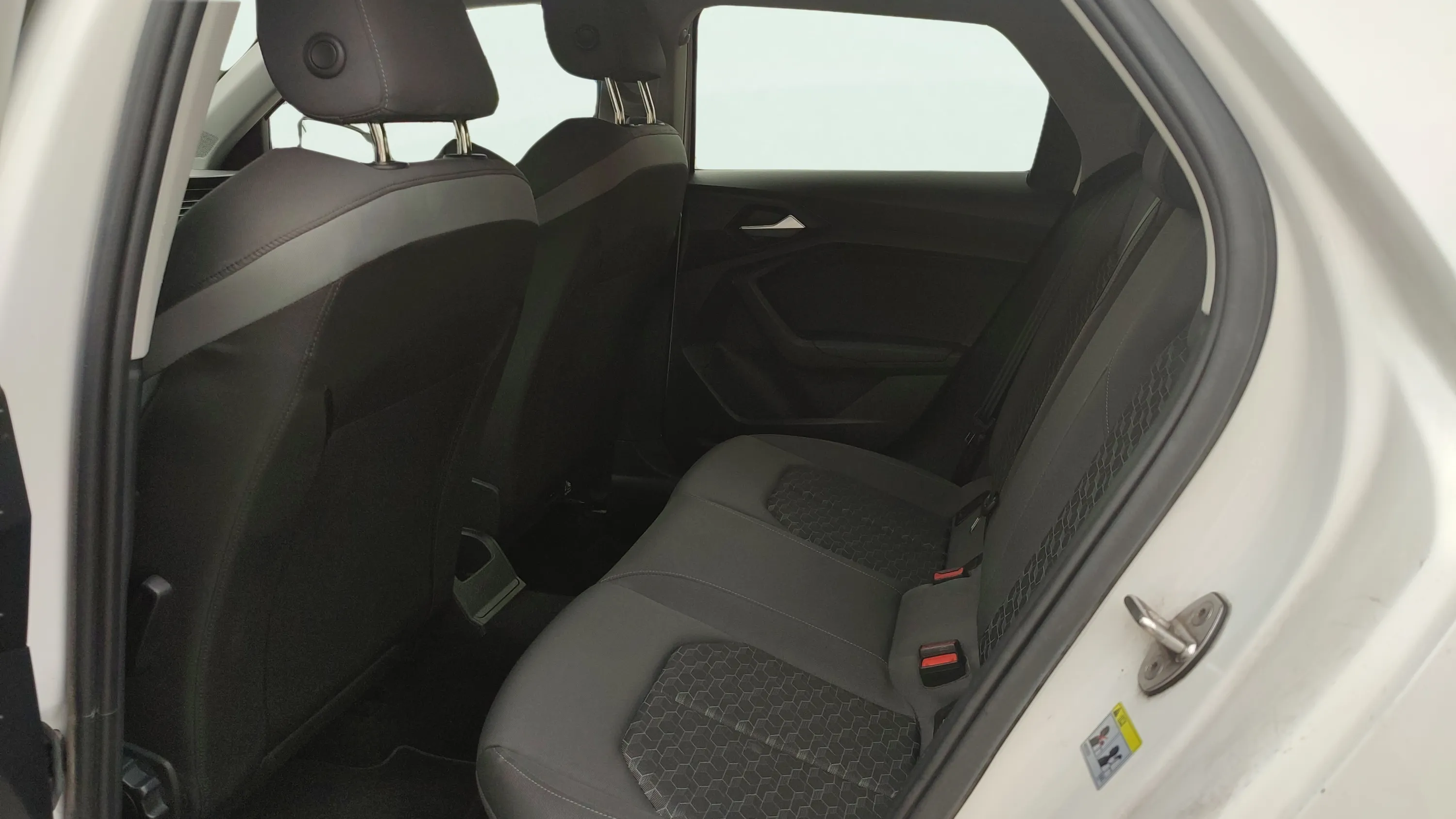 Audi A1 allstreet 30 TFSI - foto 16