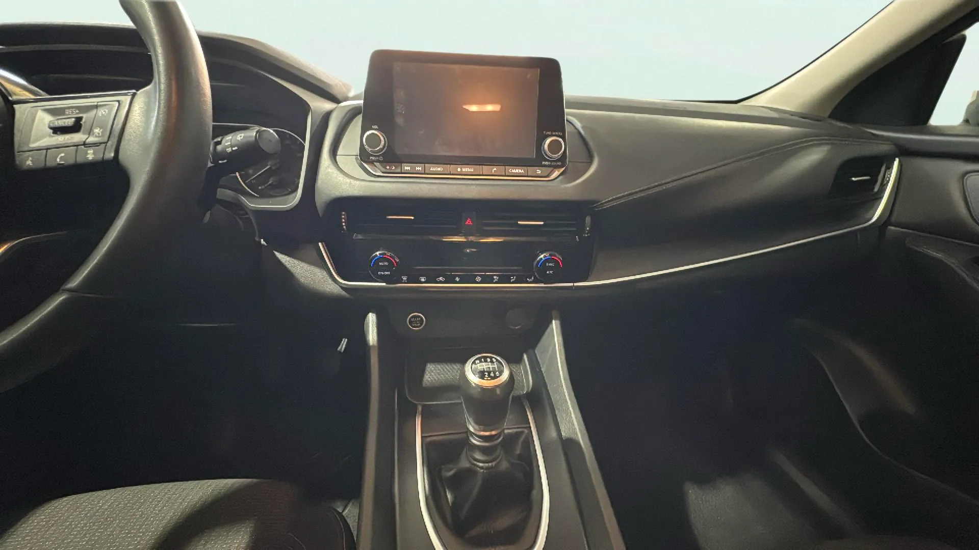 Nissan Qashqai DIG-T mHEV 4x2 Acenta - foto 9