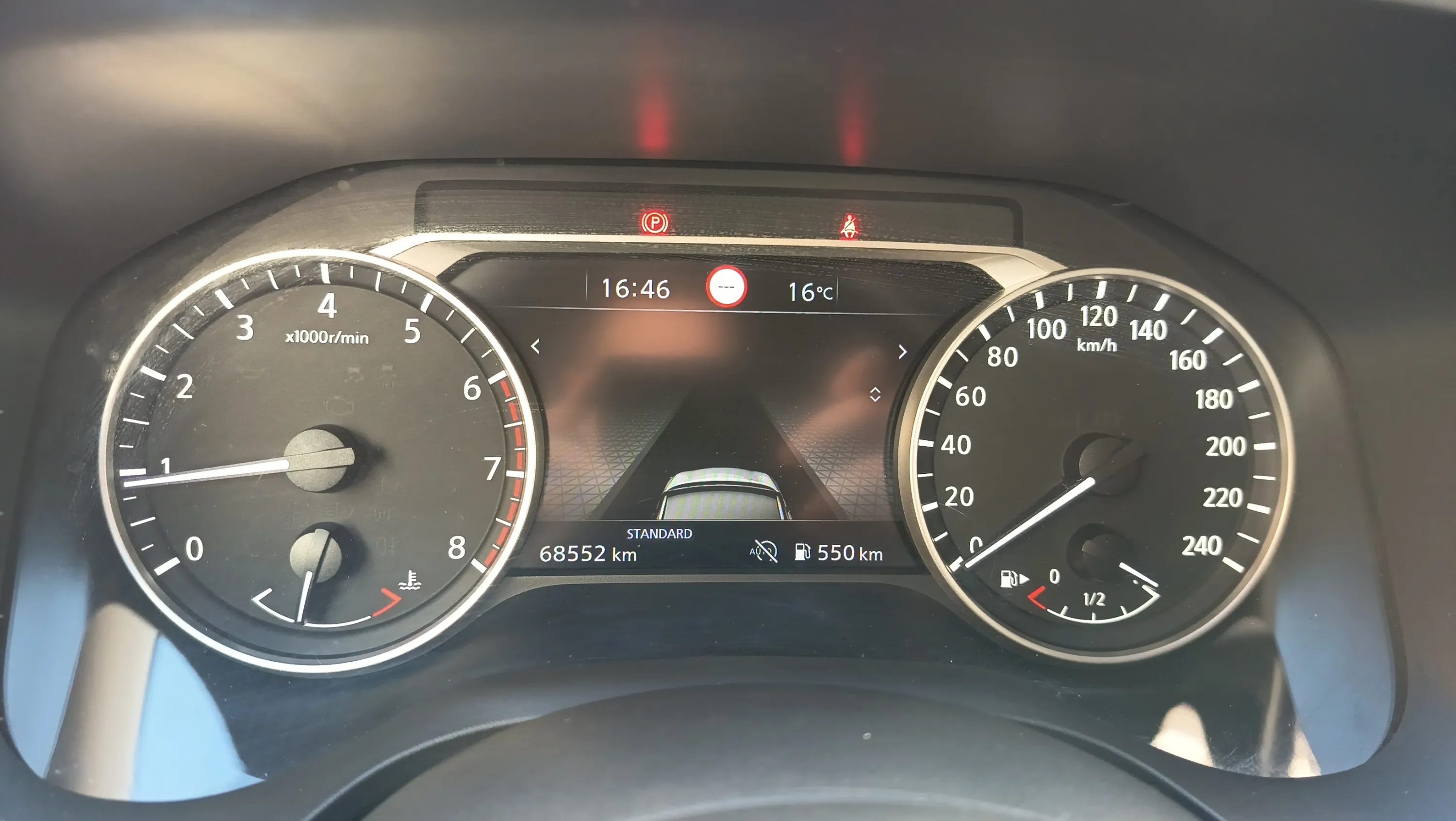 Nissan Qashqai DIG-T mHEV 4x2 Acenta - foto 14