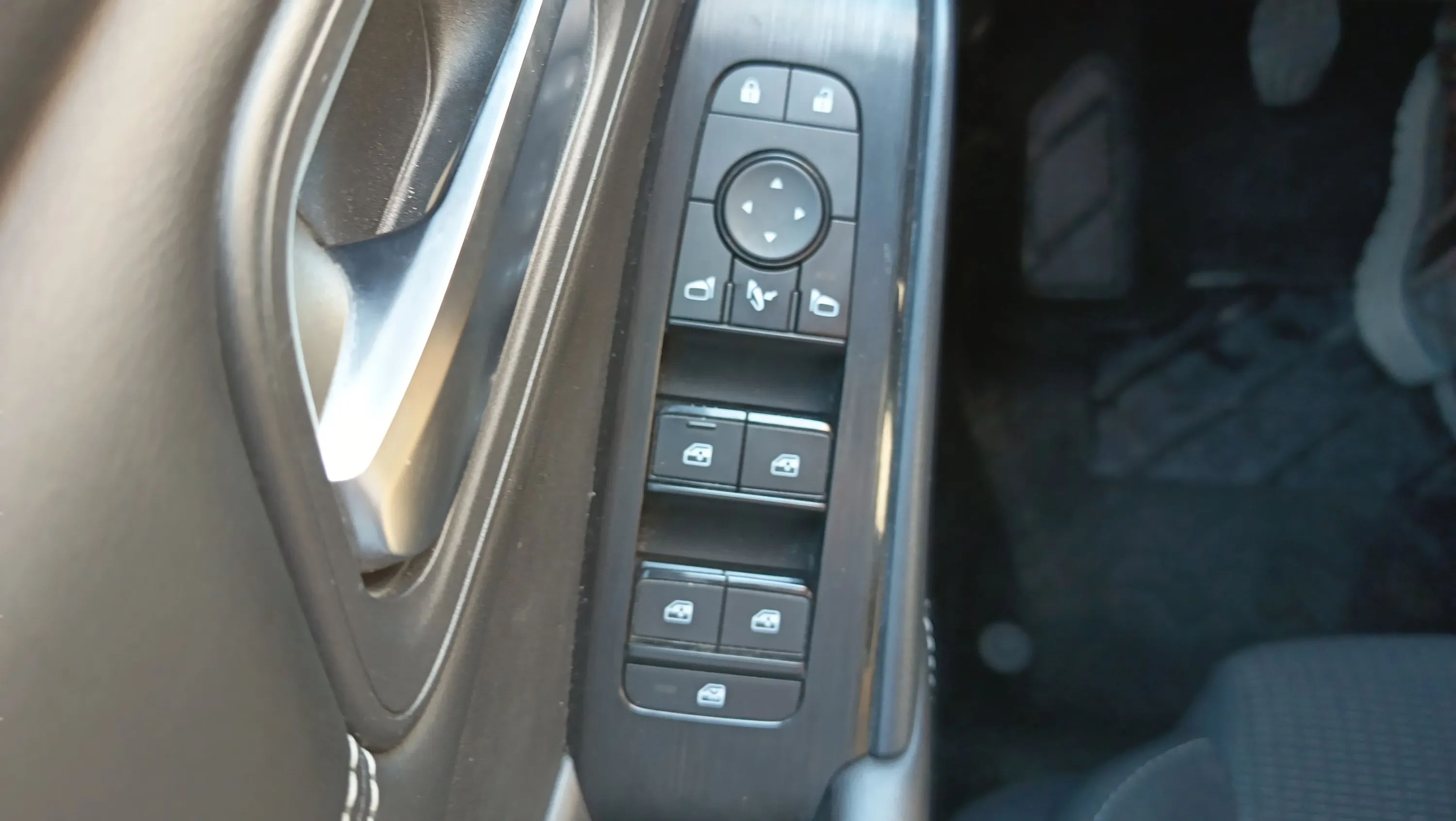 Nissan Qashqai DIG-T mHEV 4x2 Acenta - foto 15