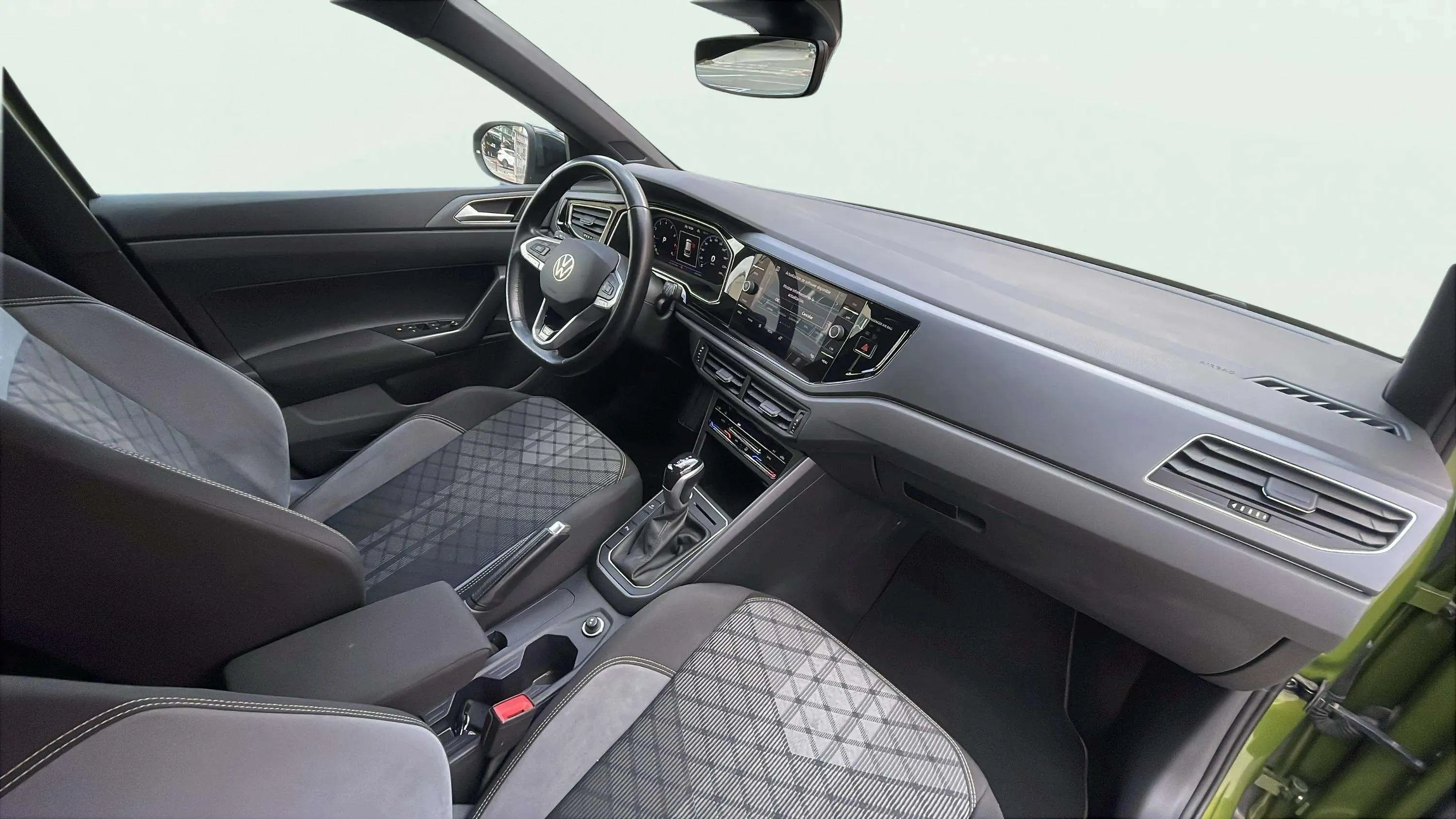 Volkswagen Taigo R-Line 1.0 TSI DSG - foto 25