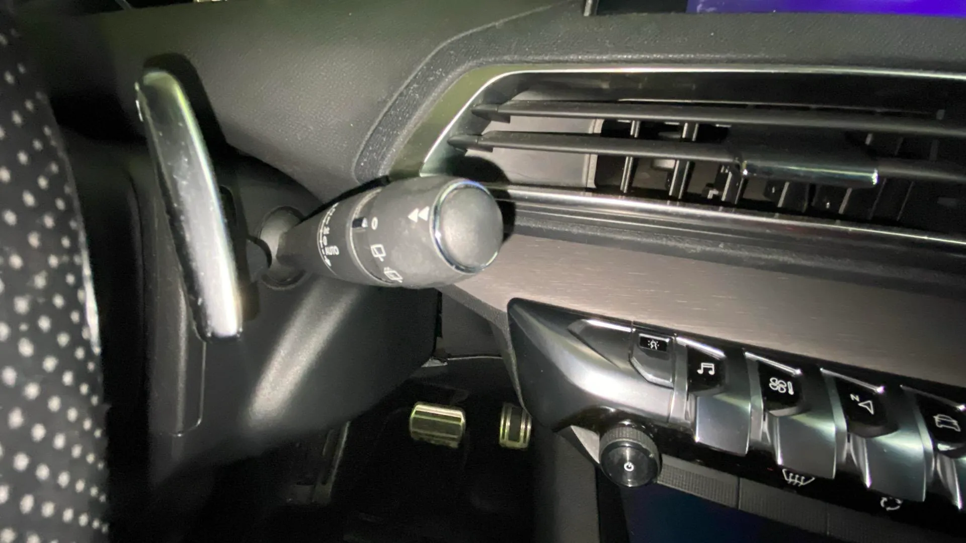 Peugeot 3008 2.0BLUEHDI GT - foto 13