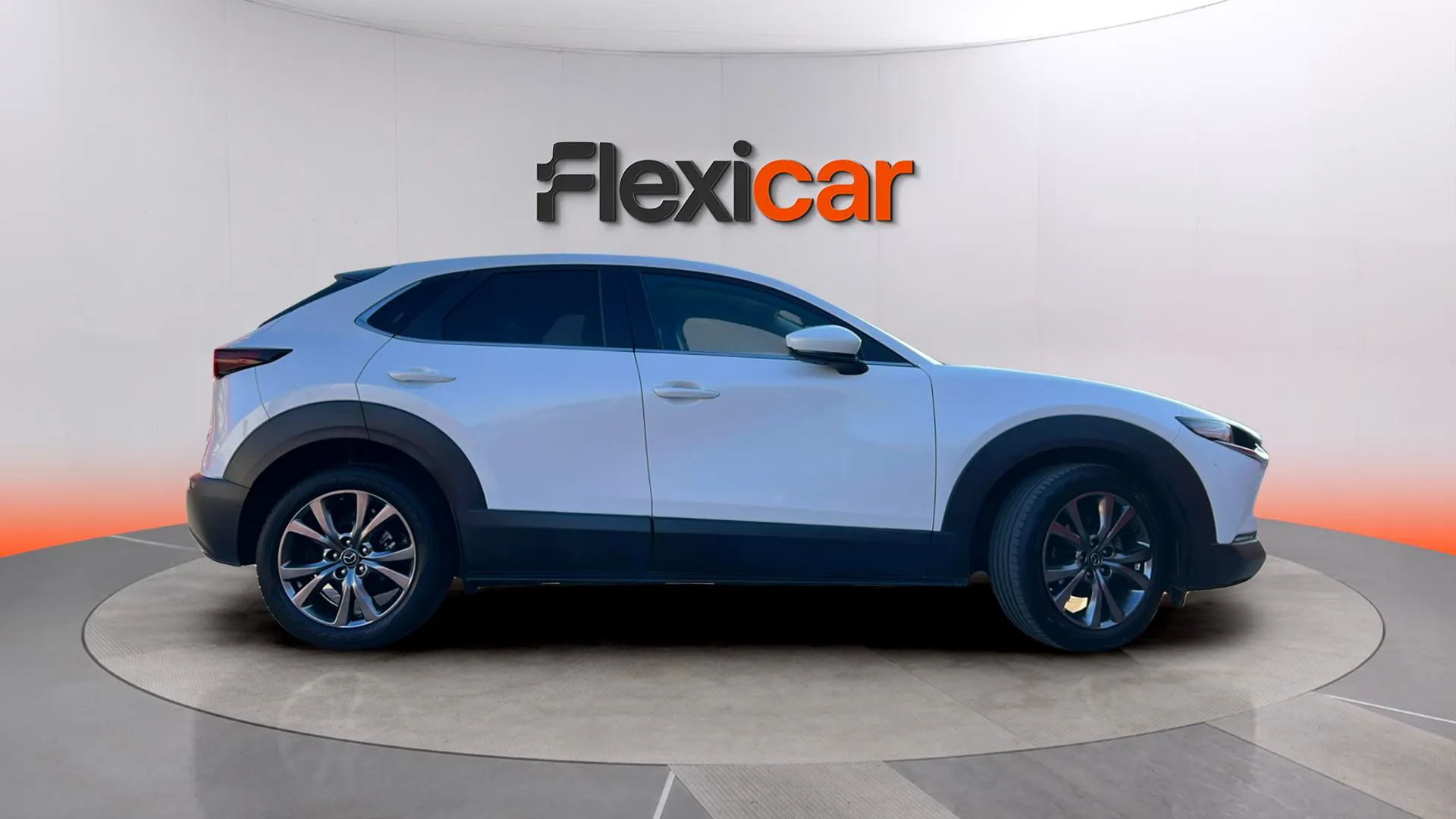 Mazda CX-30 2.0 2WD Zenith (sin Pack Bose) - foto 2