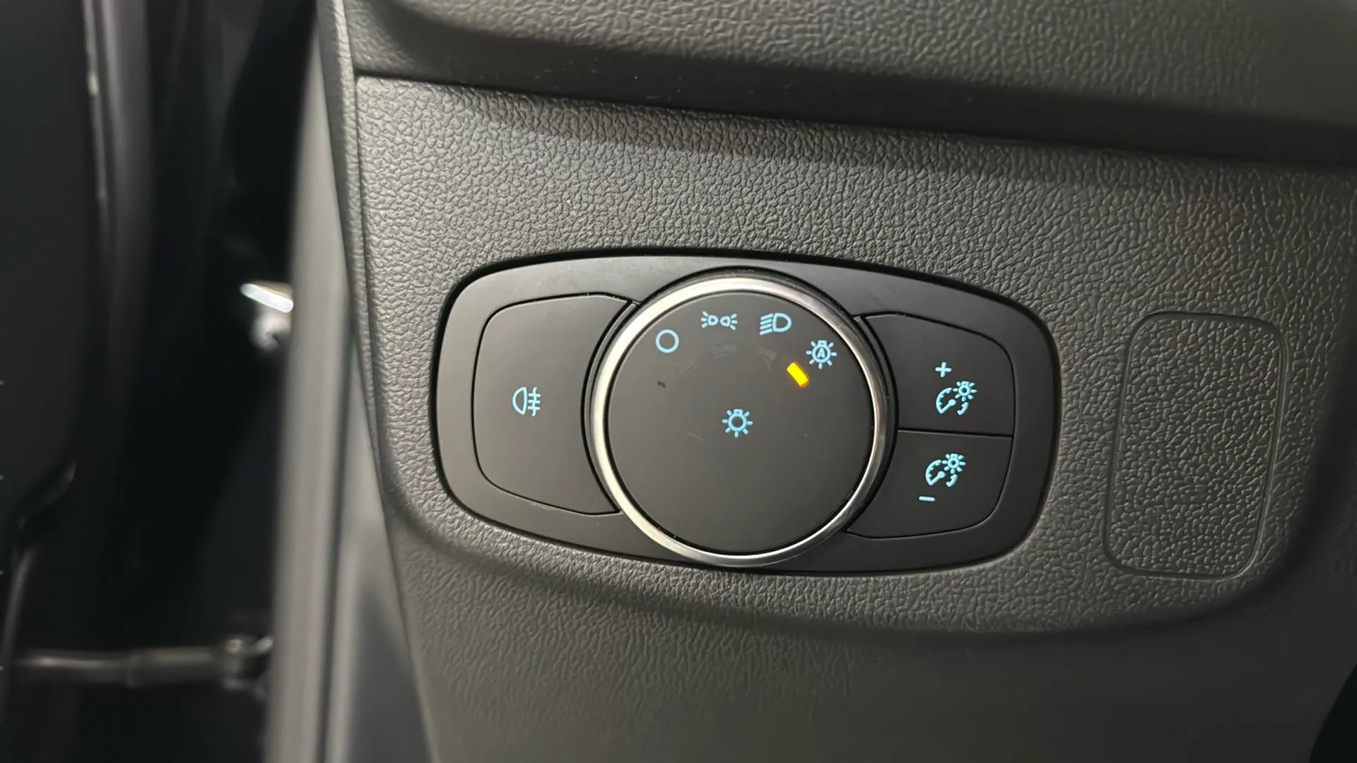 Ford Focus ST Edition 2.3 EcoBoost - foto 23