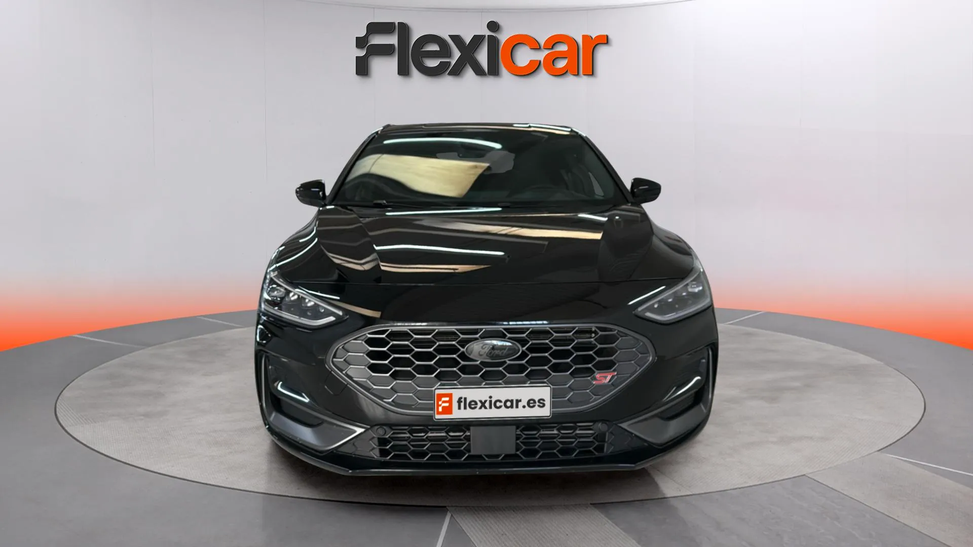 Ford Focus ST Edition 2.3 EcoBoost - foto 2