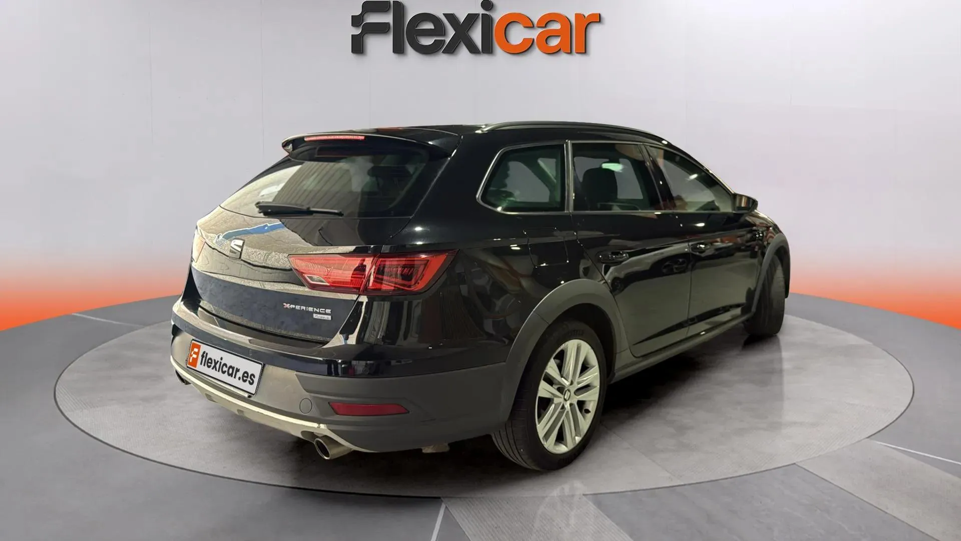 SEAT León ST 1.8 TSI 4Driv DSG-6 X-per - foto 7