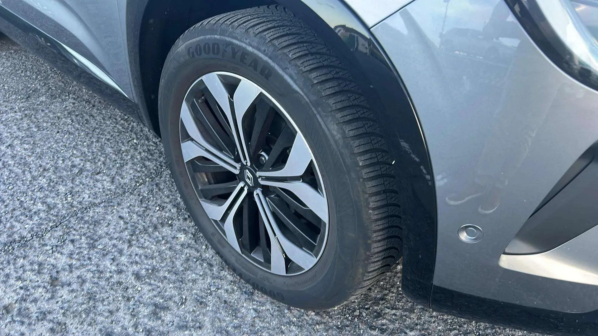 Renault Austral Equilibre Mild Hybrid - foto 16