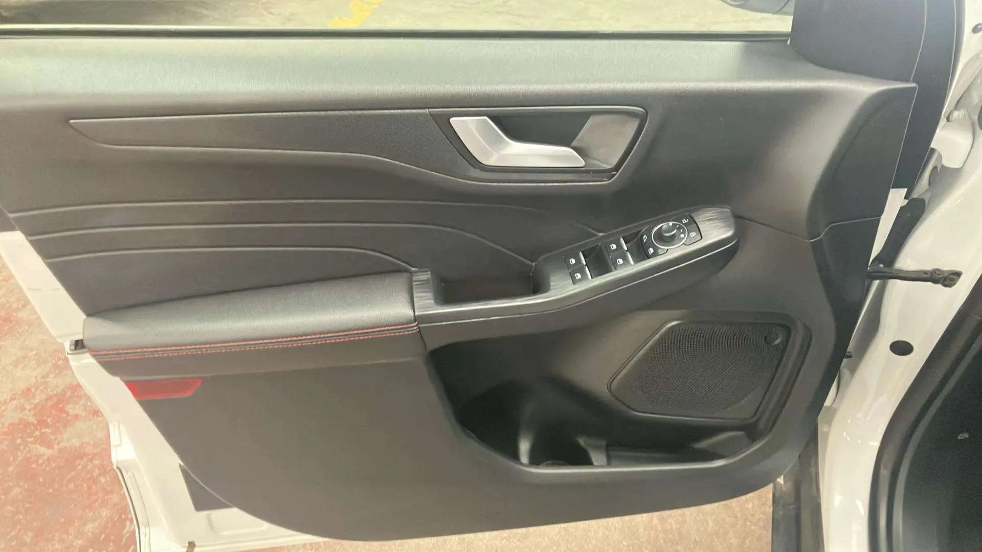 Ford Kuga ST-Line 2.0 EcoBlue - foto 17