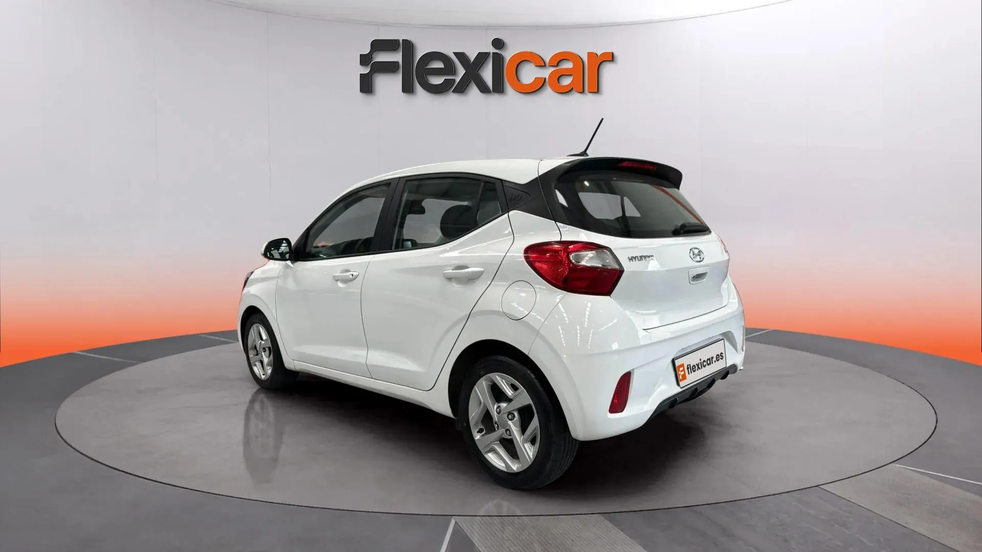 Hyundai i10 1.0 Klass - foto 5