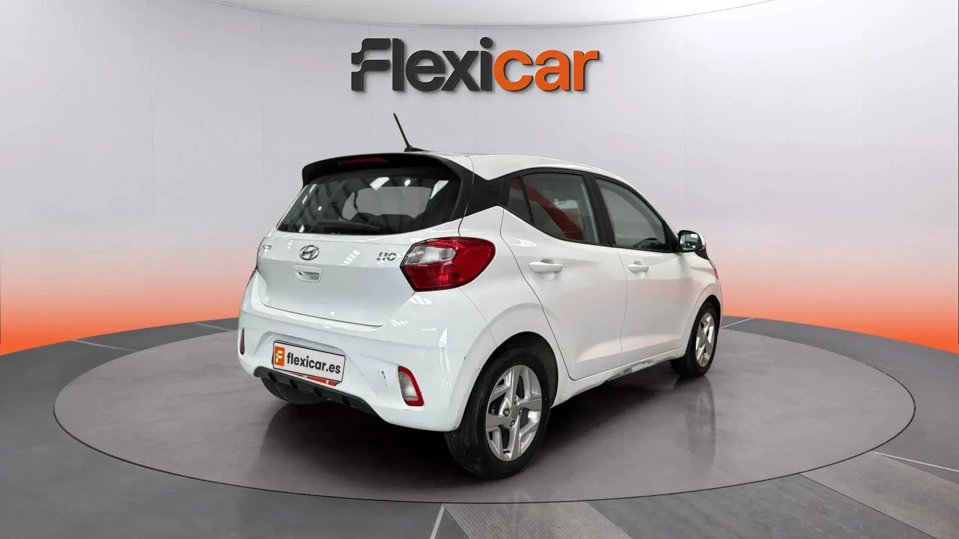 Hyundai i10 1.0 Klass - foto 7