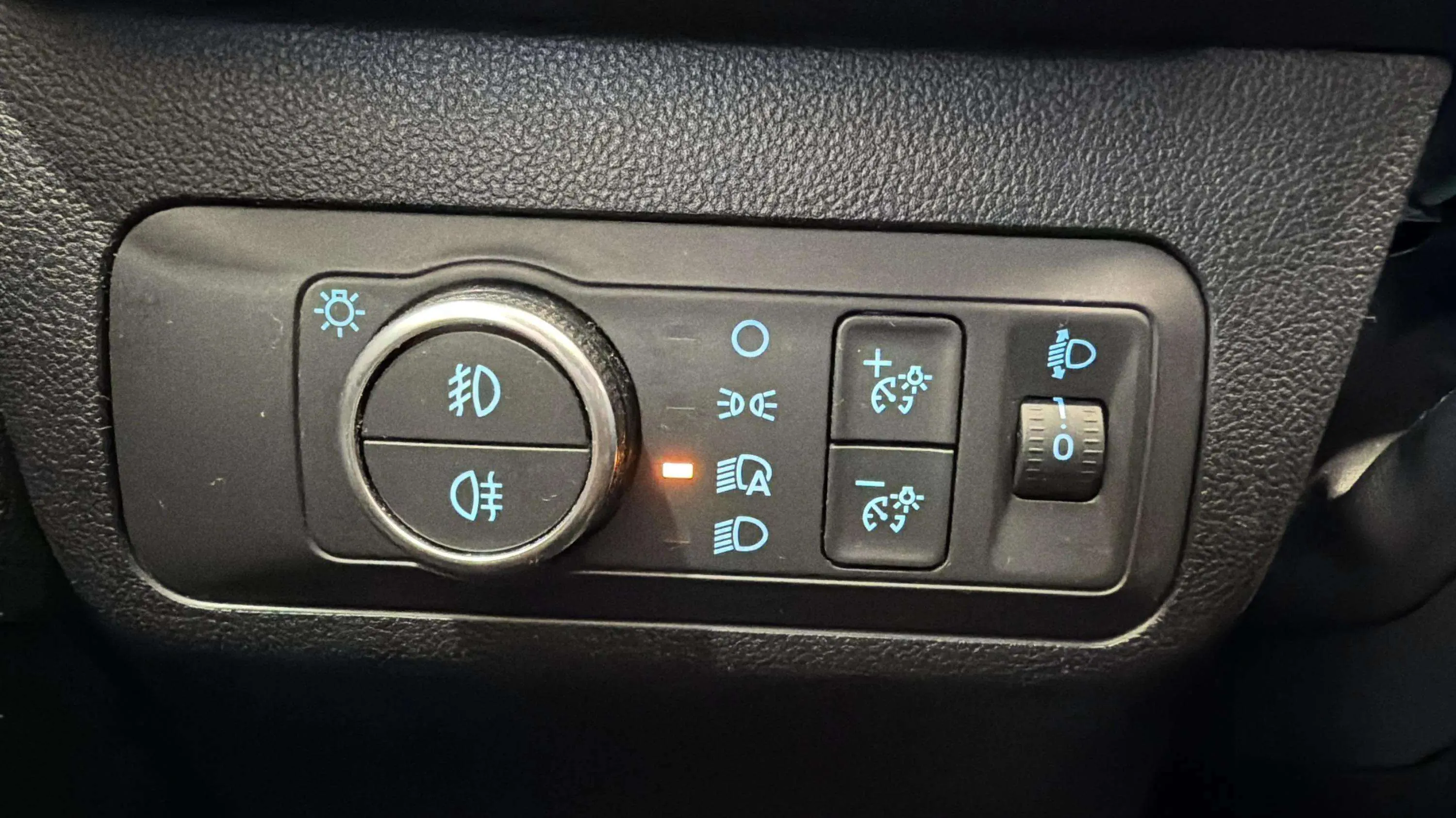 Ford Kuga ST-Line 2.0 EcoBlue - foto 18