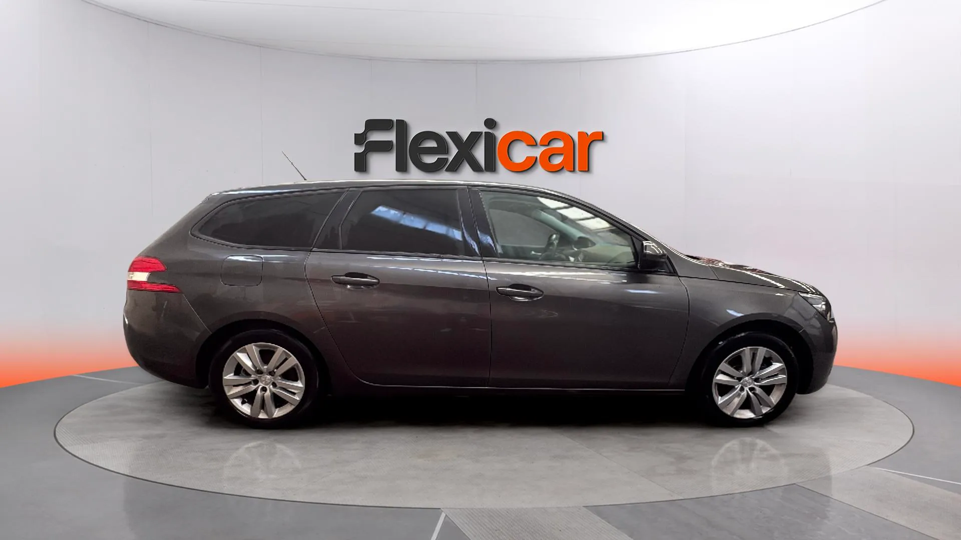 Peugeot 308 SW Active Pack BlueHDi 130 - foto 7