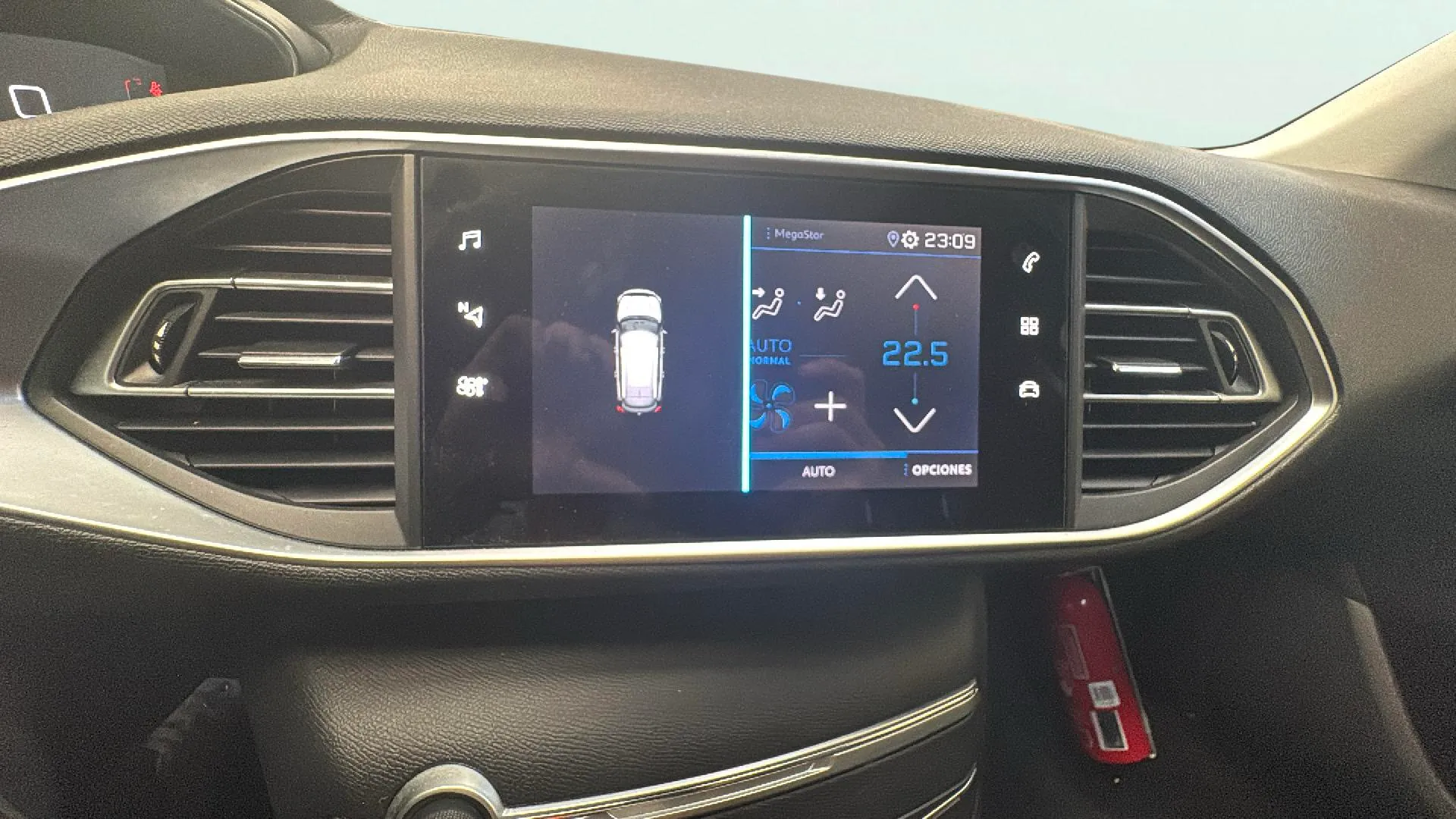 Peugeot 308 SW Active Pack BlueHDi 130 - foto 14