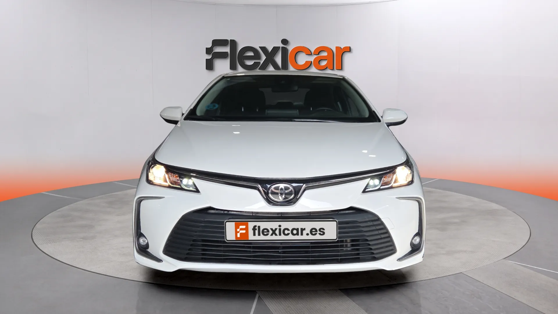 Toyota Corolla Active Plus - foto 2