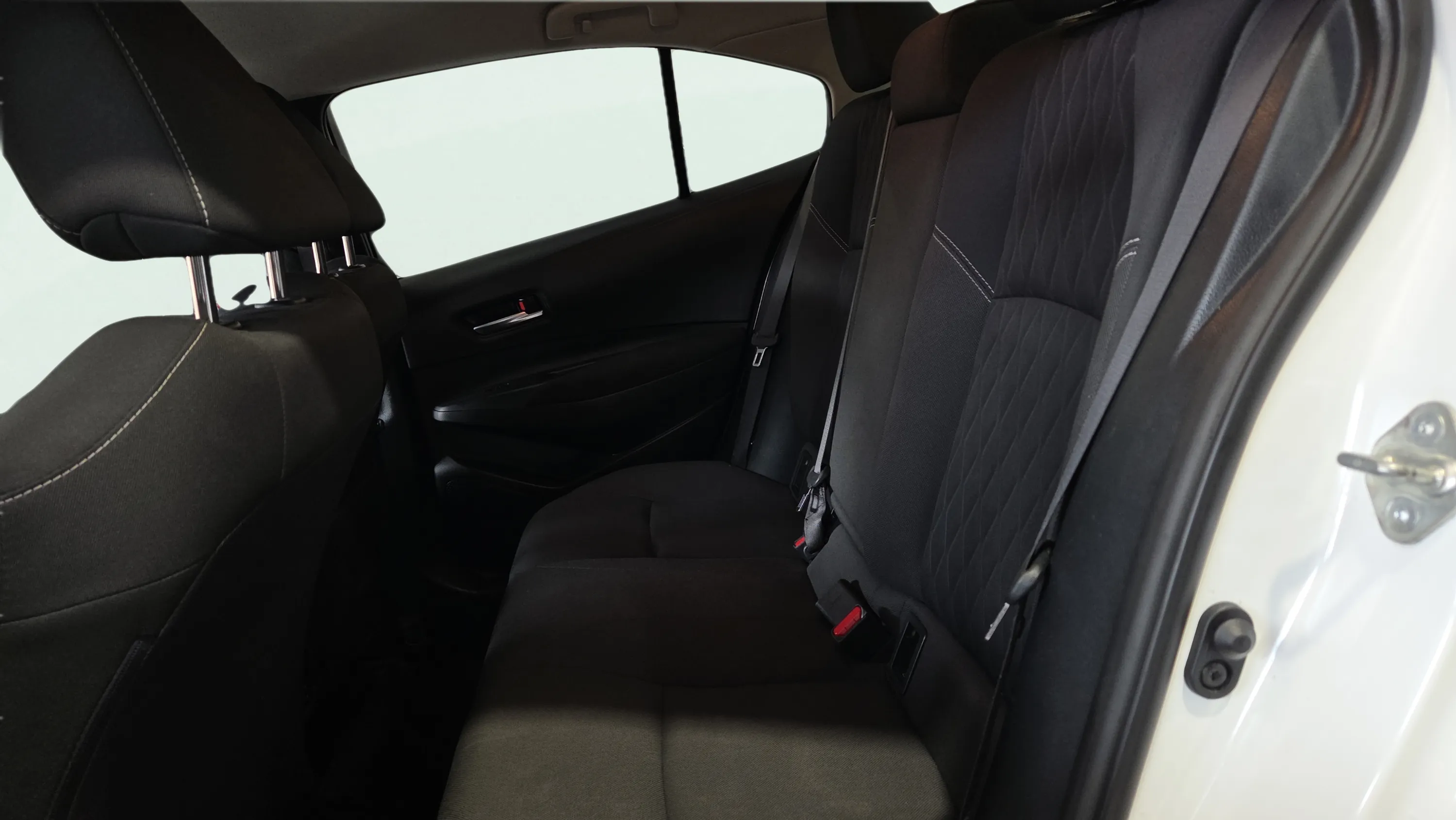 Toyota Corolla Active Plus - foto 10