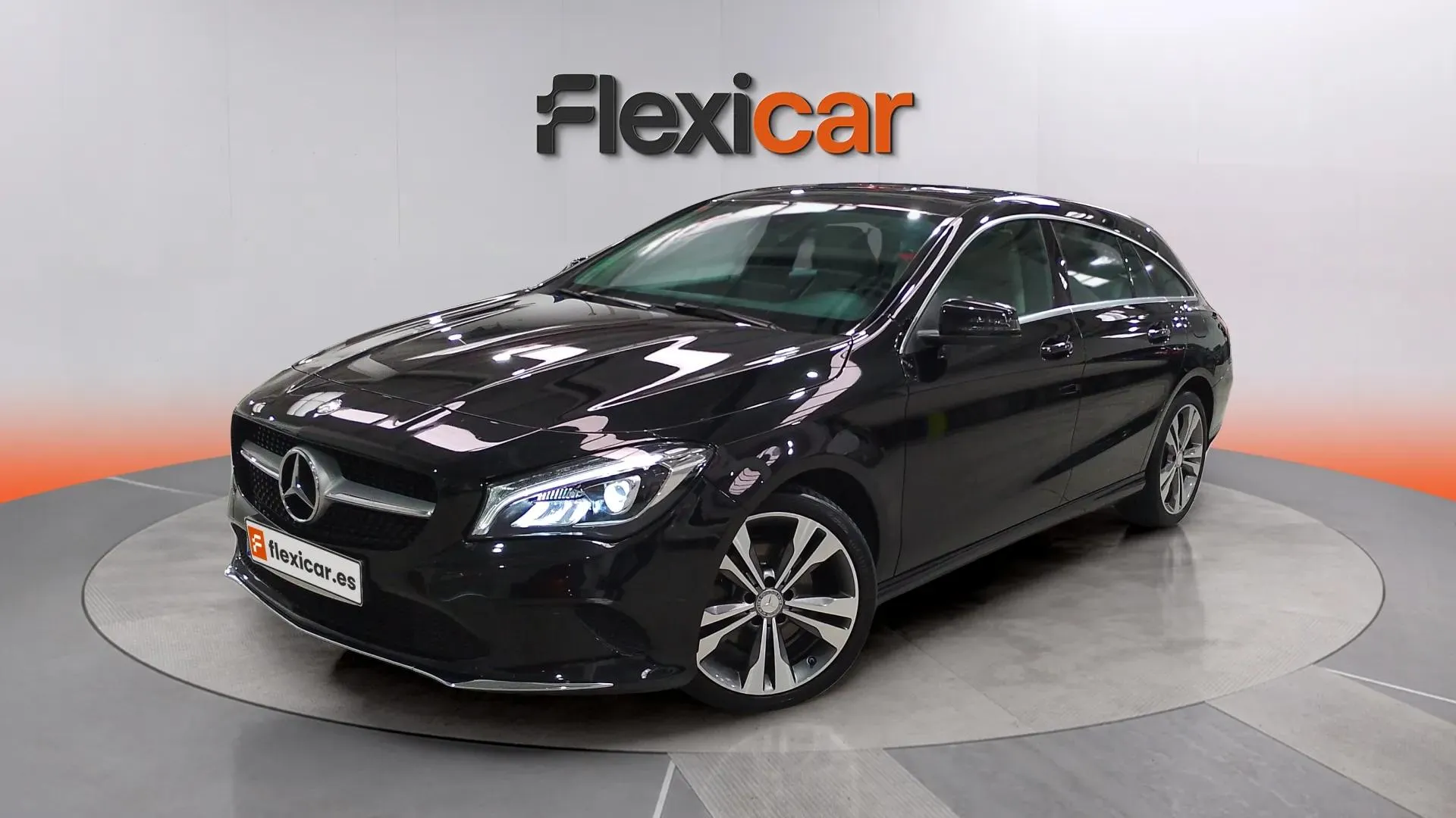 Mercedes-Benz CLA 200 d Shooting Brake - foto 11