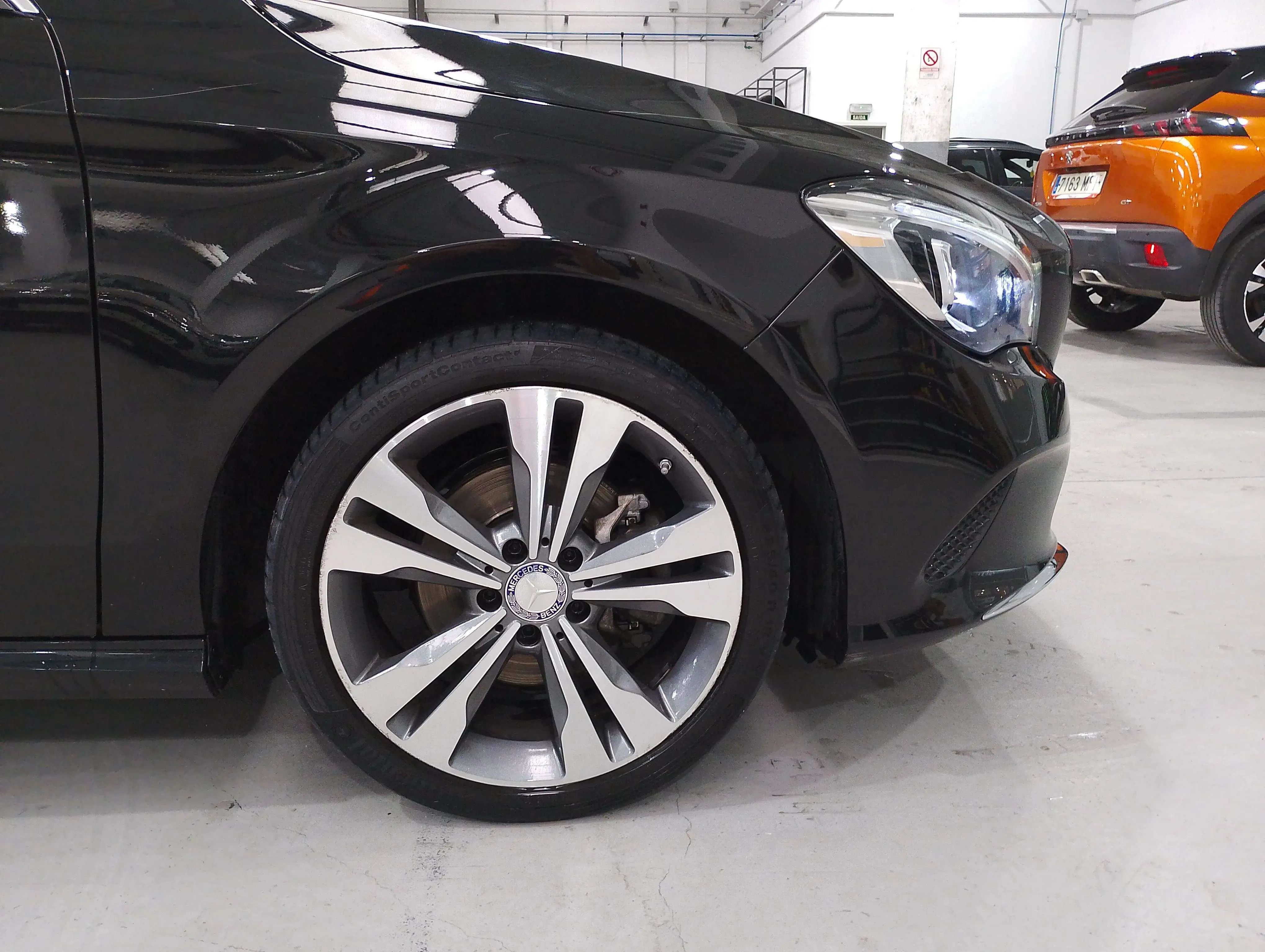 Mercedes-Benz CLA 200 d Shooting Brake - foto 15