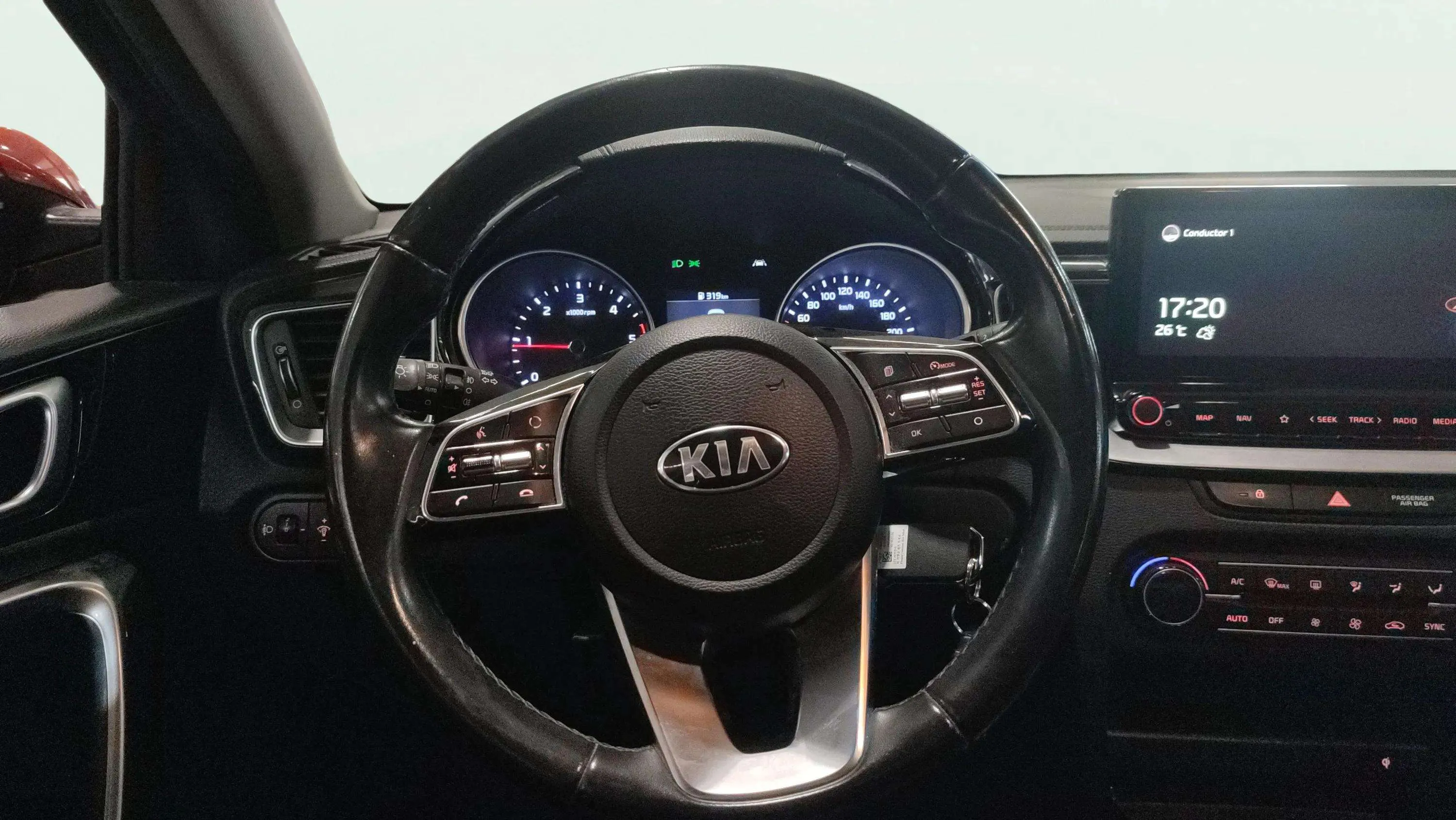 Kia Ceed 1.6 MHEV iMT Tech - foto 12