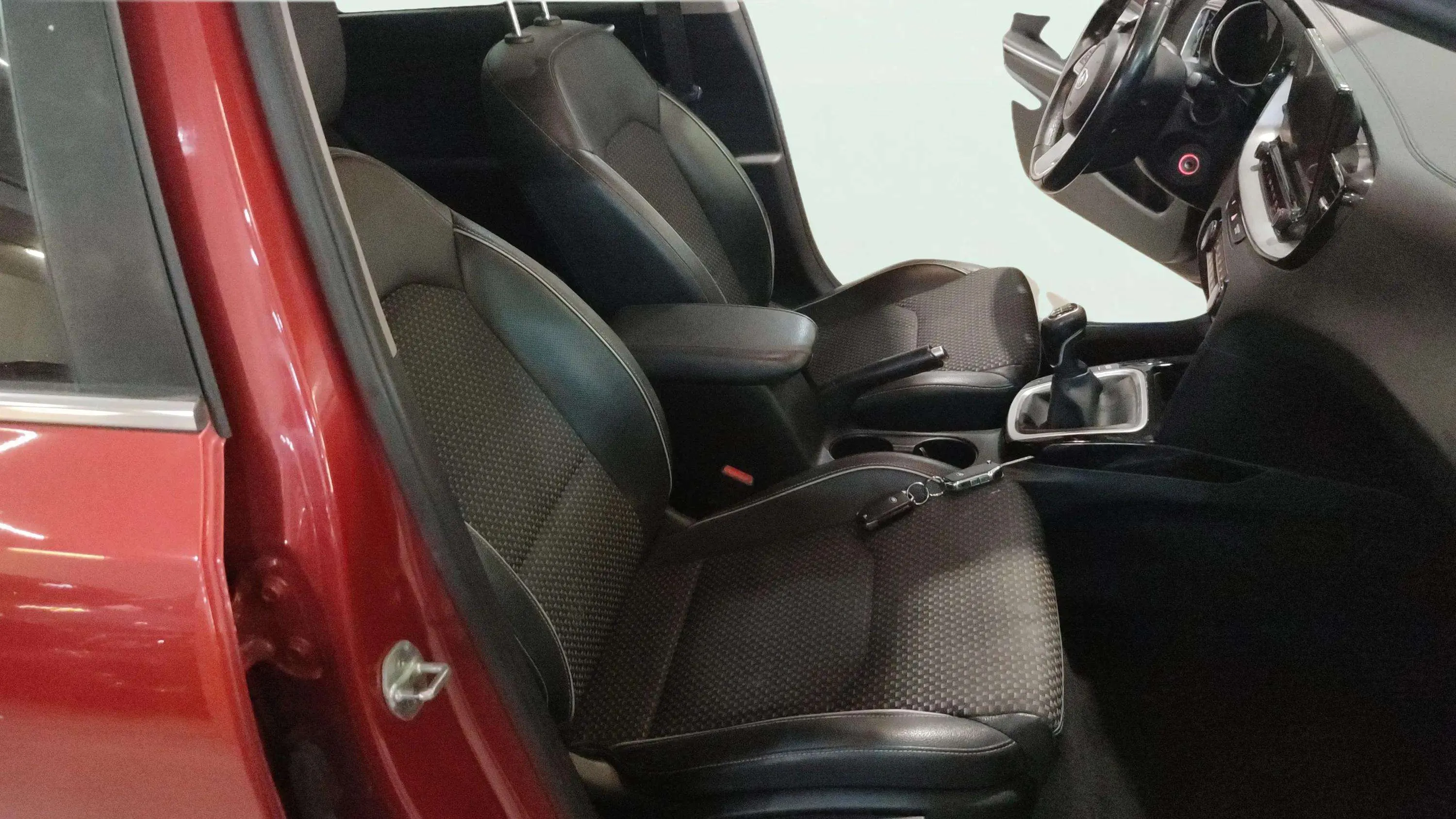 Kia Ceed 1.6 MHEV iMT Tech - foto 16