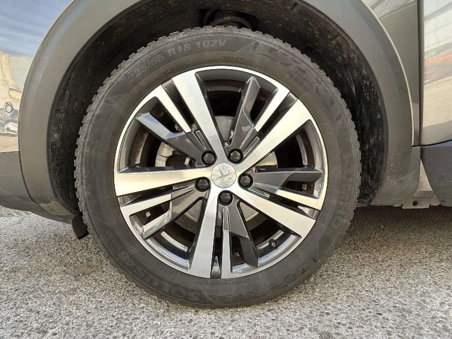 Peugeot 5008 1.2 PureTech Allure Pack EAT8 - foto 26