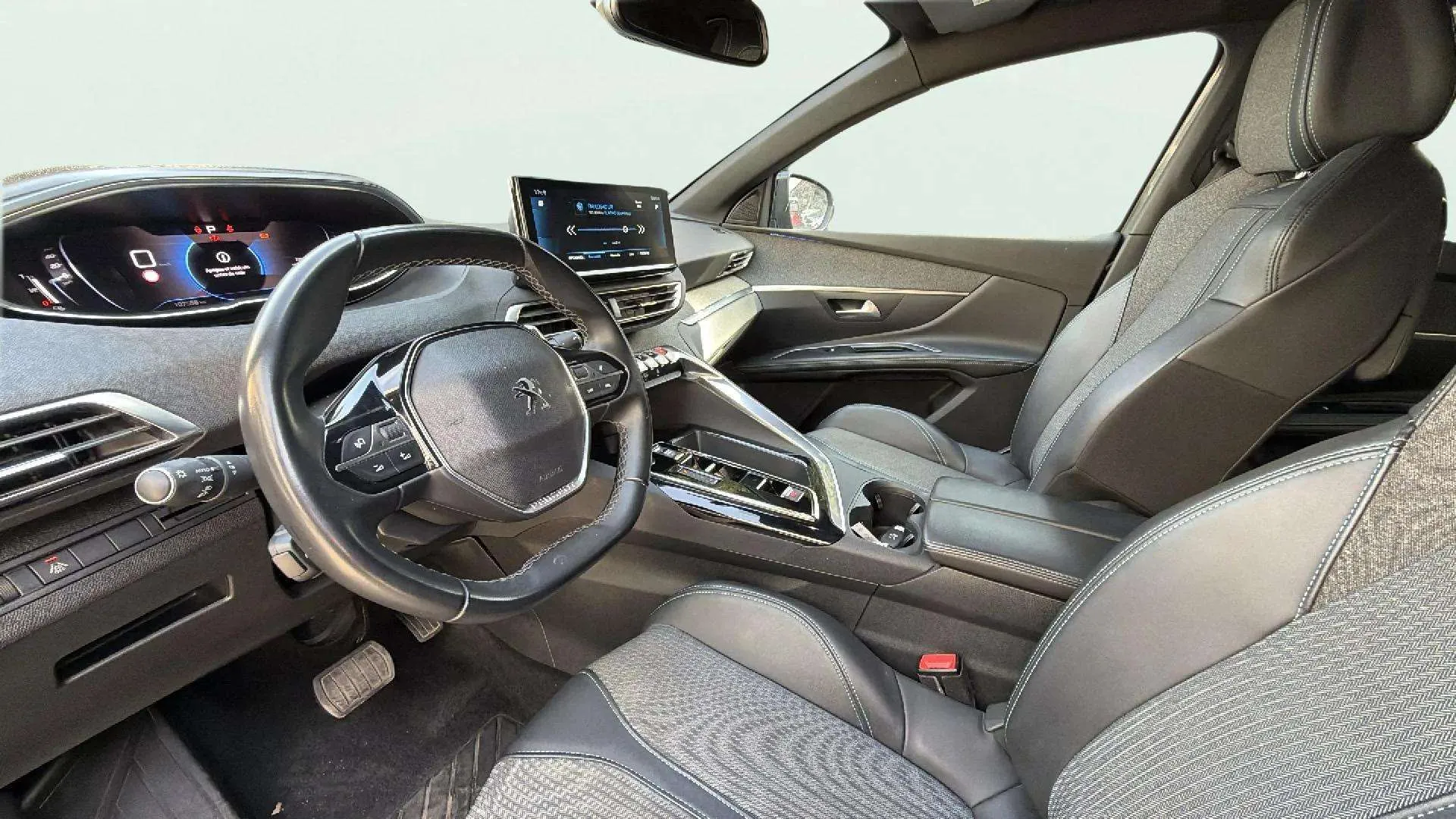 Peugeot 5008 1.2 PureTech Allure Pack EAT8 - foto 13