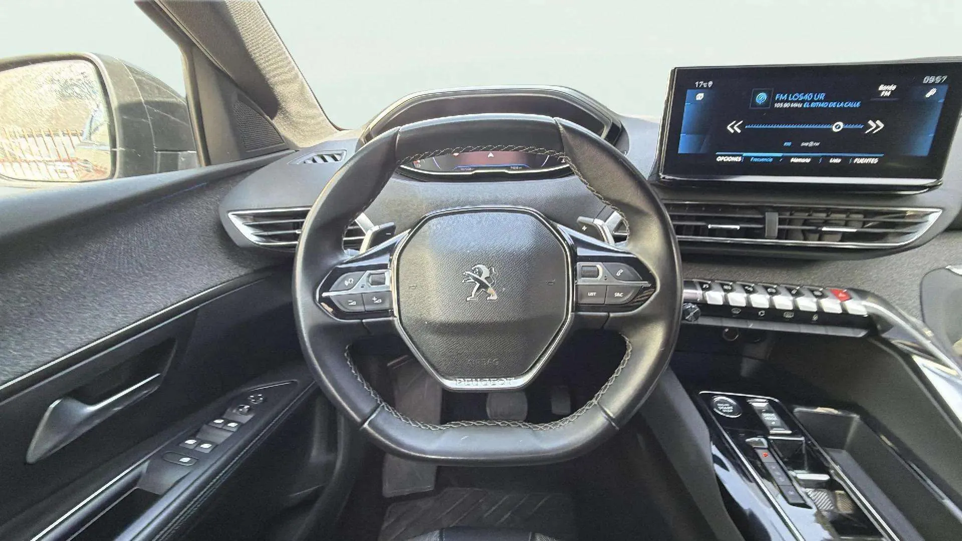 Peugeot 5008 1.2 PureTech Allure Pack EAT8 - foto 11