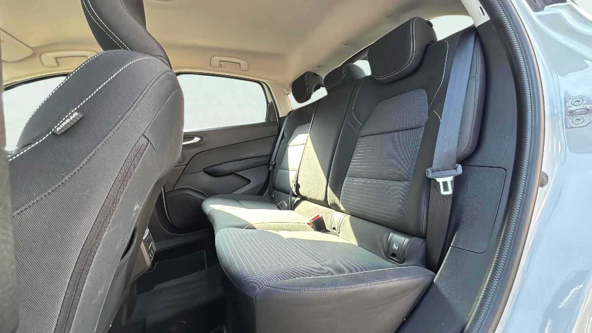 Renault Arkana Zen E-Tech Híbrido -SS - foto 19