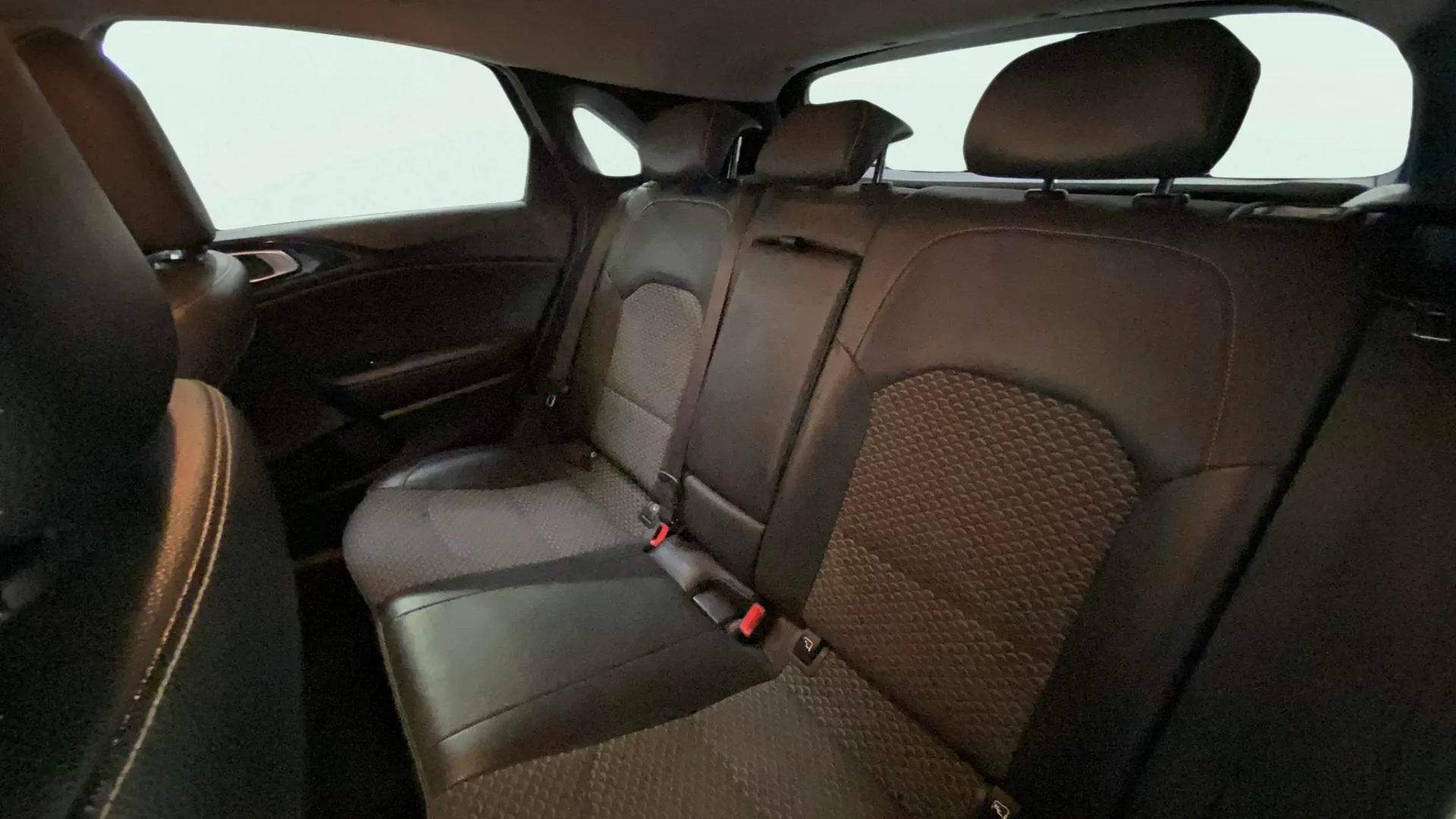 Kia Ceed 1.0 T-GDi Tech - foto 26
