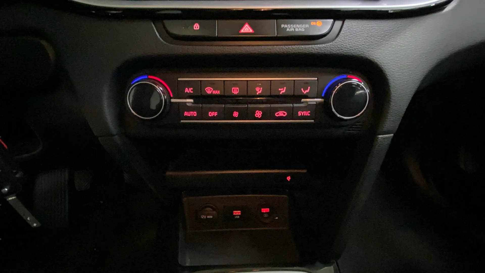 Kia Ceed 1.0 T-GDi Tech - foto 22