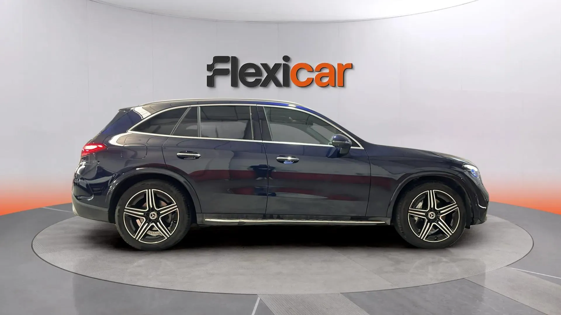 Mercedes-Benz GLC 220 d 4MATIC - foto 8