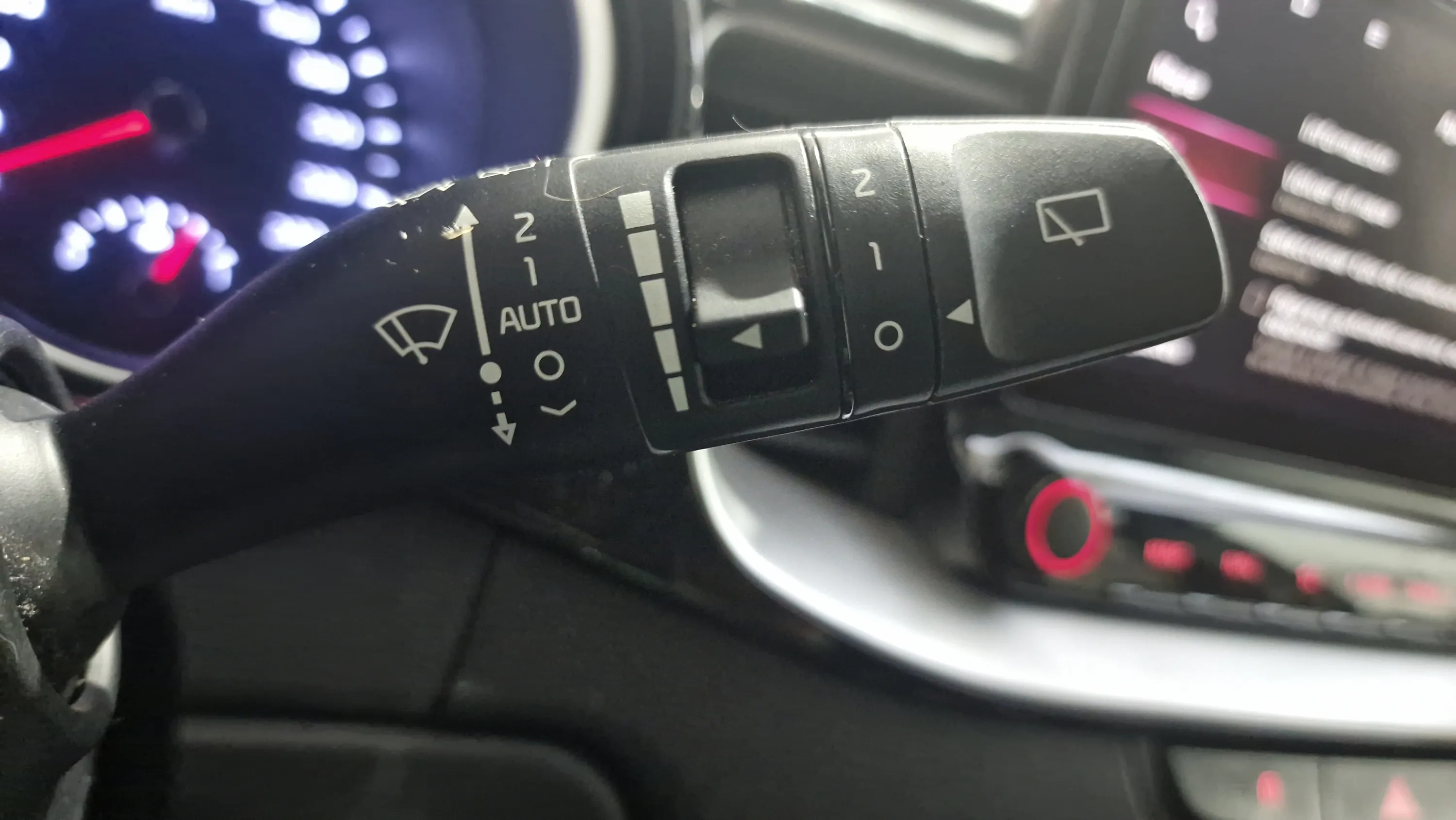 Kia Ceed 1.0 T-GDi Tech - foto 19