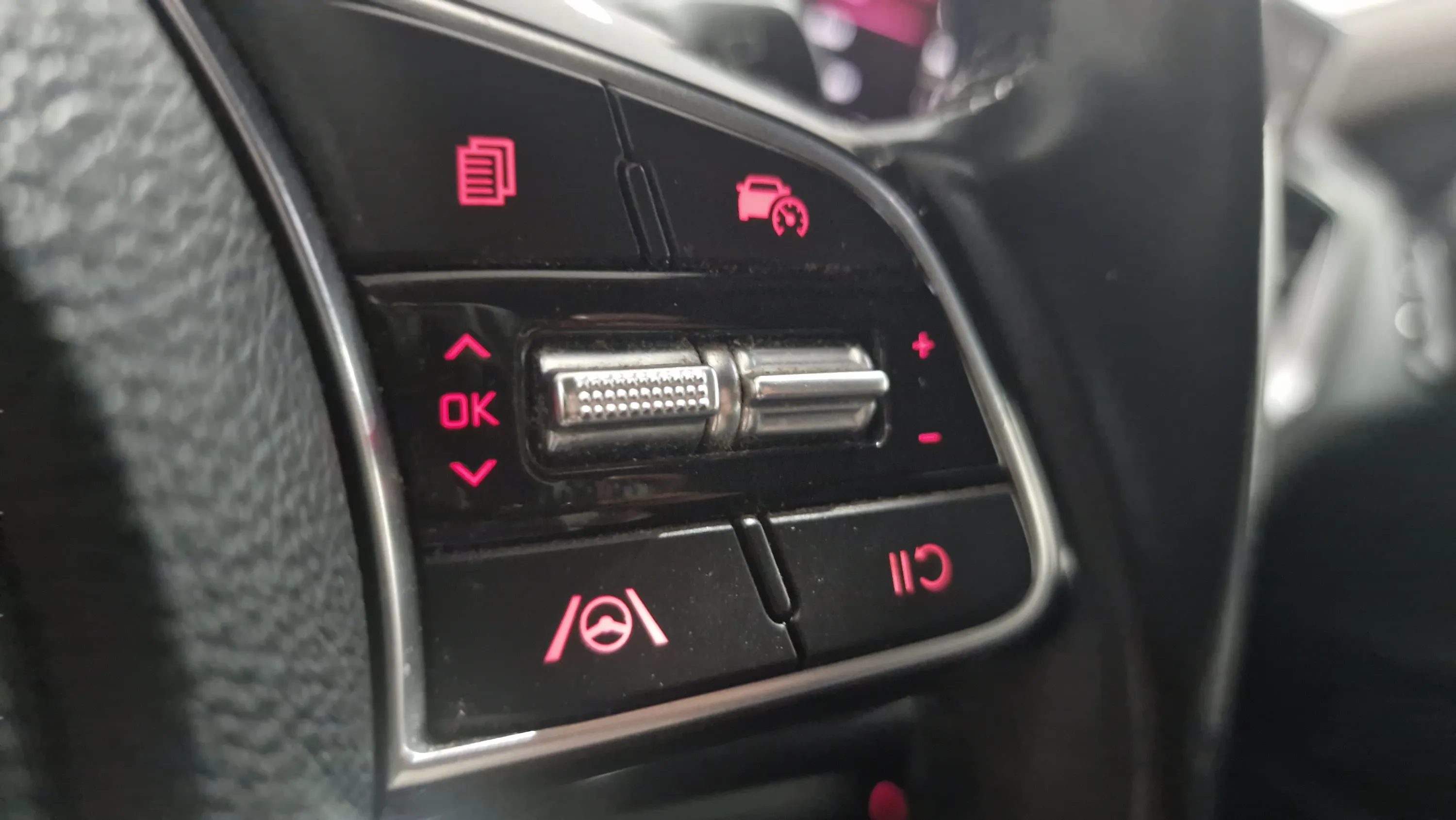 Kia Ceed 1.0 T-GDi Tech - foto 18