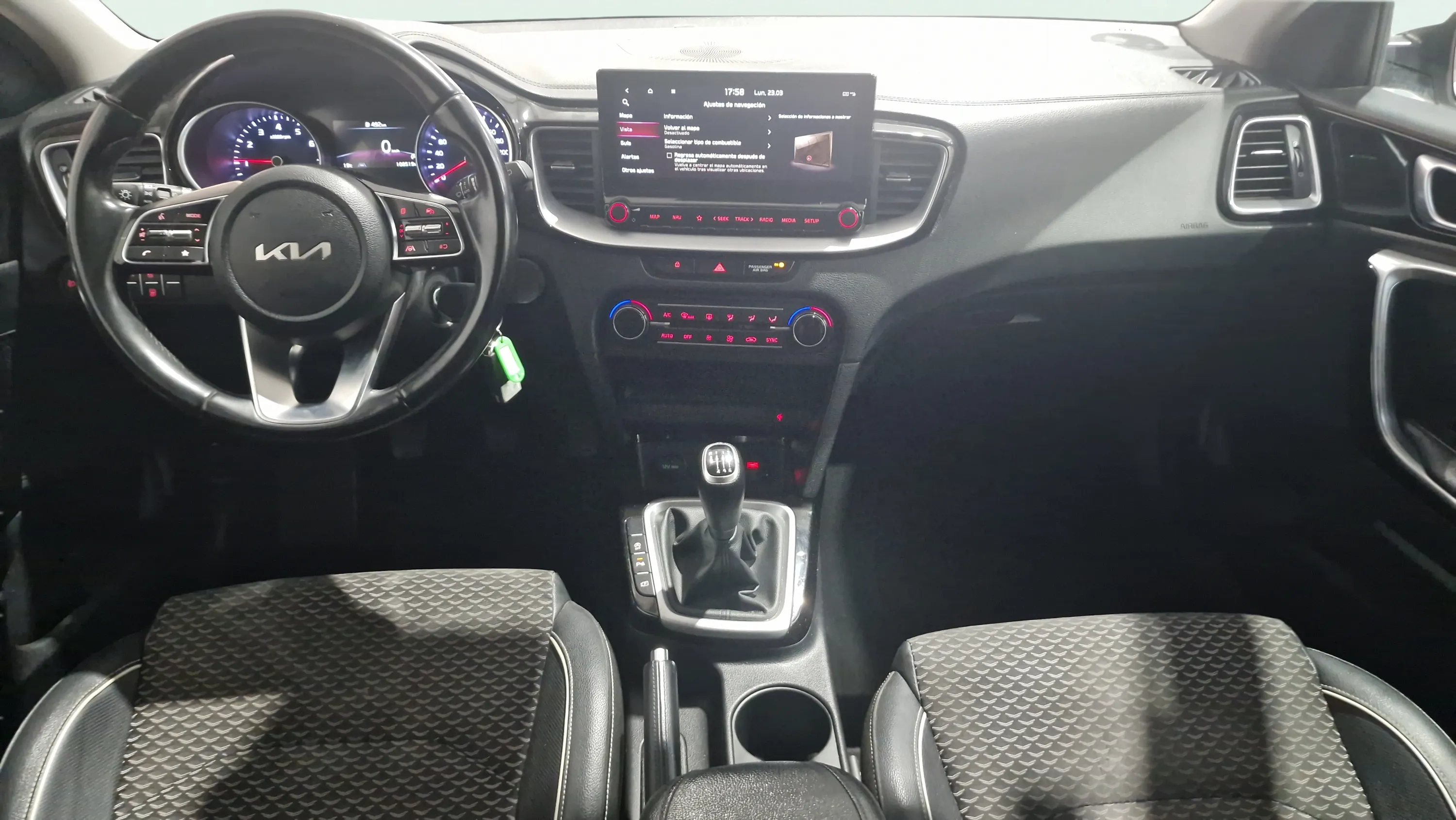 Kia Ceed 1.0 T-GDi Tech - foto 7