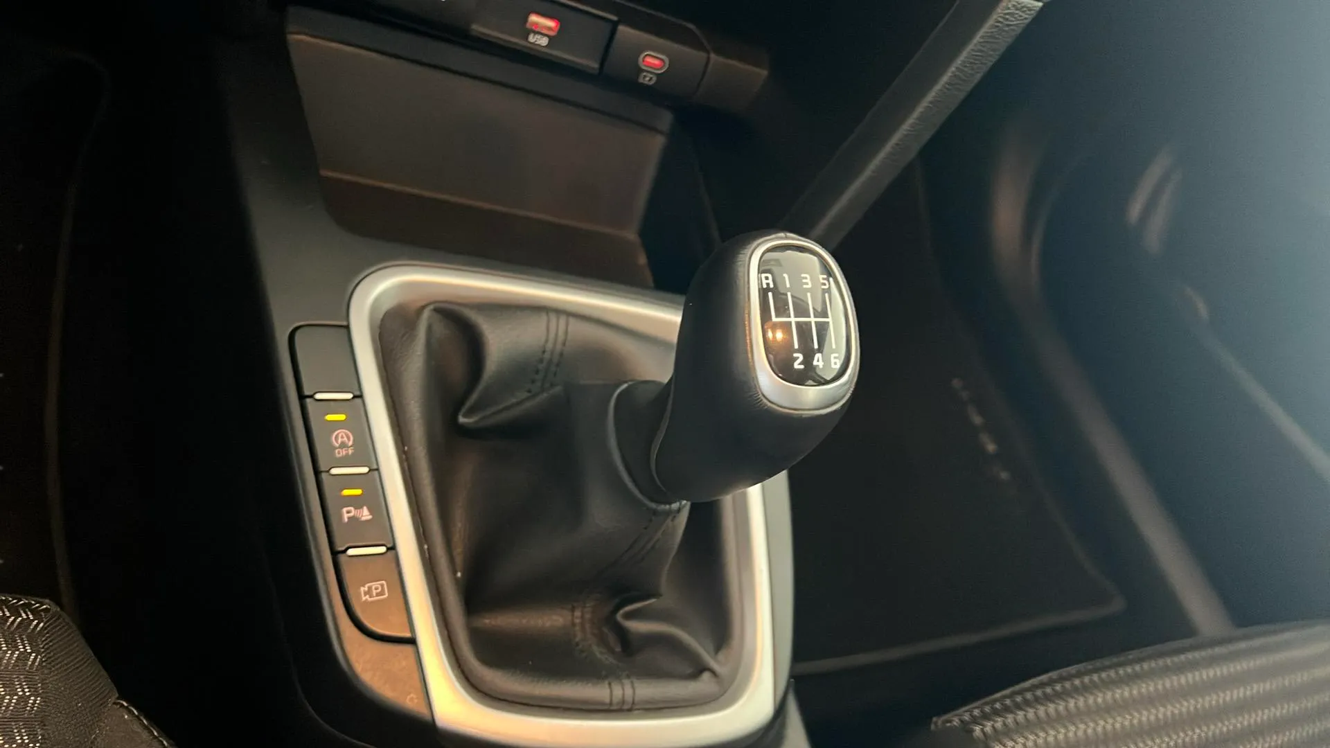 Kia XCeed 1.0 T-GDi Drive - foto 14
